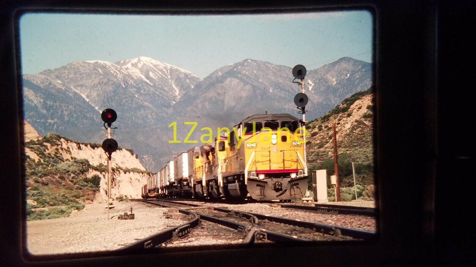 PZ12 VINTAGE Photo 35mm Slide UNION PACIFIC 6242, SUMMIT, CA 1991