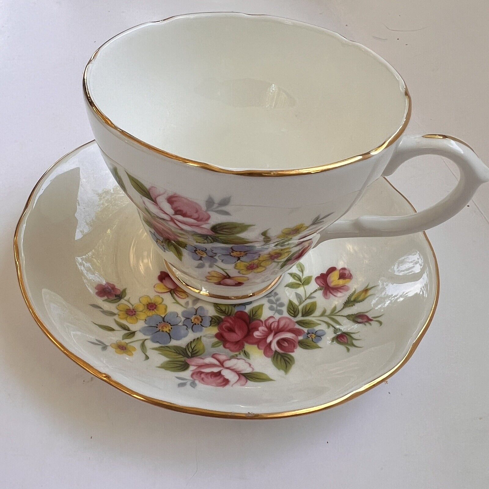 ROYAL ALBERT tea cup and saucer Friendship series Larkspur teacup floral 1940s 