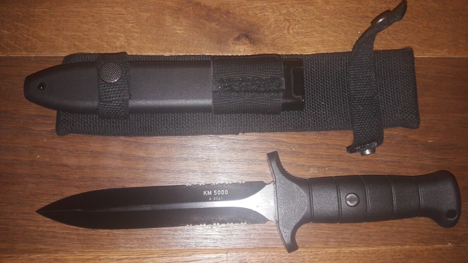 Eickhorn Solingen Knife, Military Knife KM500, Dagger