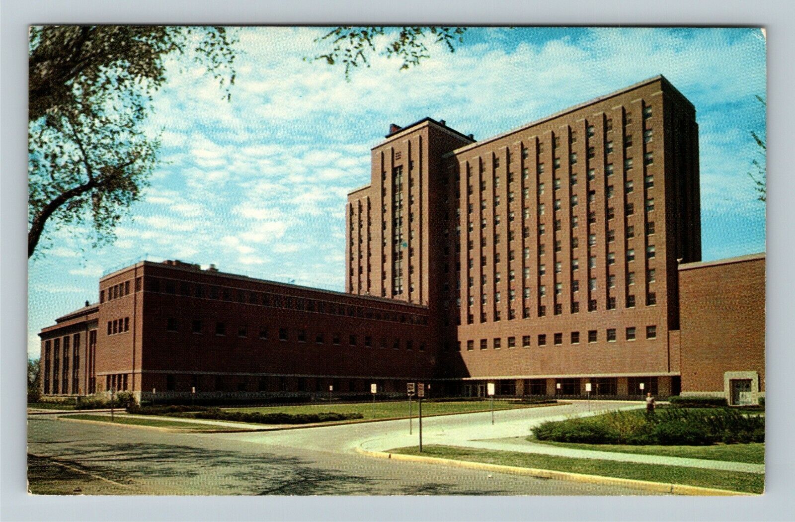 St Paul MN-Minnesota, Mayo Memorial Building University Vintage Postcard