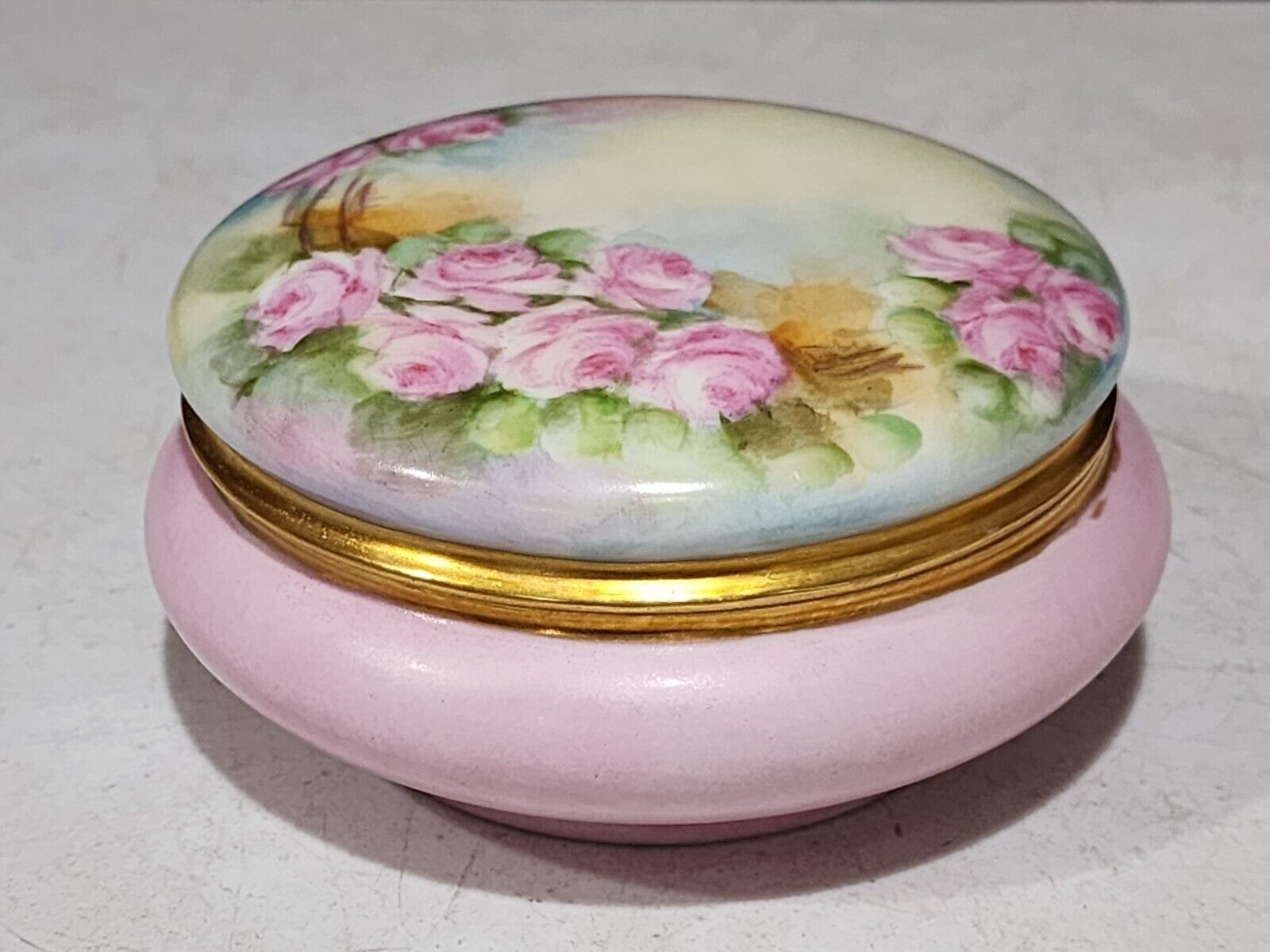 Antique B & Co Limoges France Pink Roses Covered Trinket Dresser Box 4\