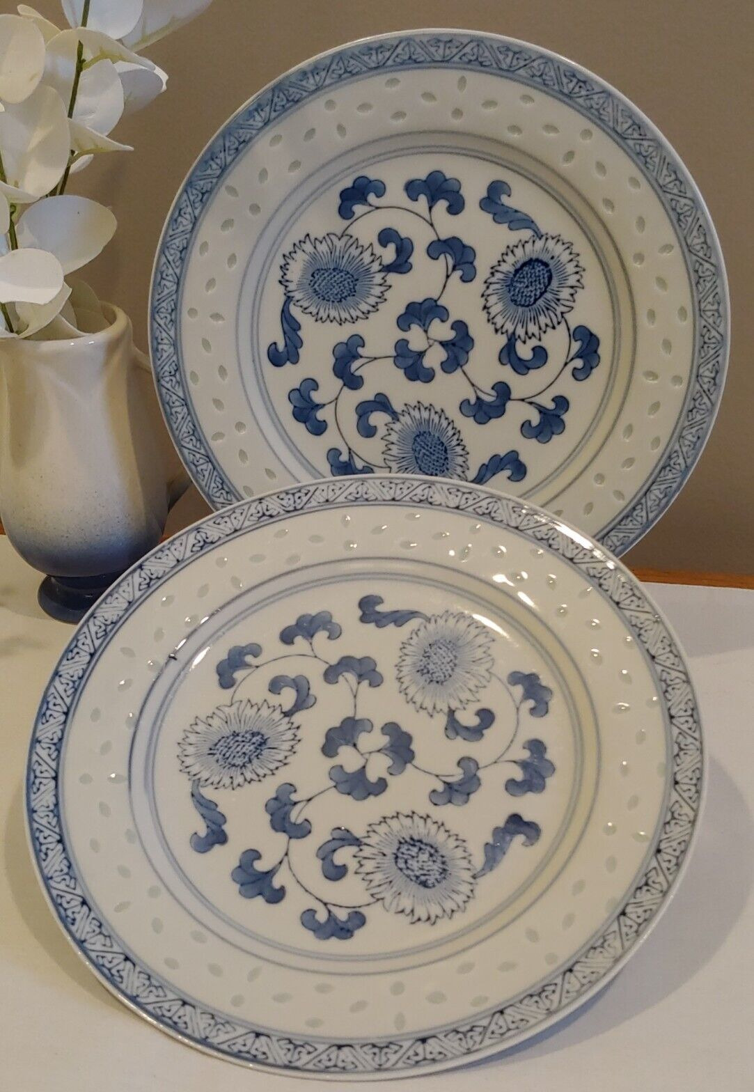 2 Vintage Jingdezhen Blue and White Floral Rice Grain or Rice Eye 8\