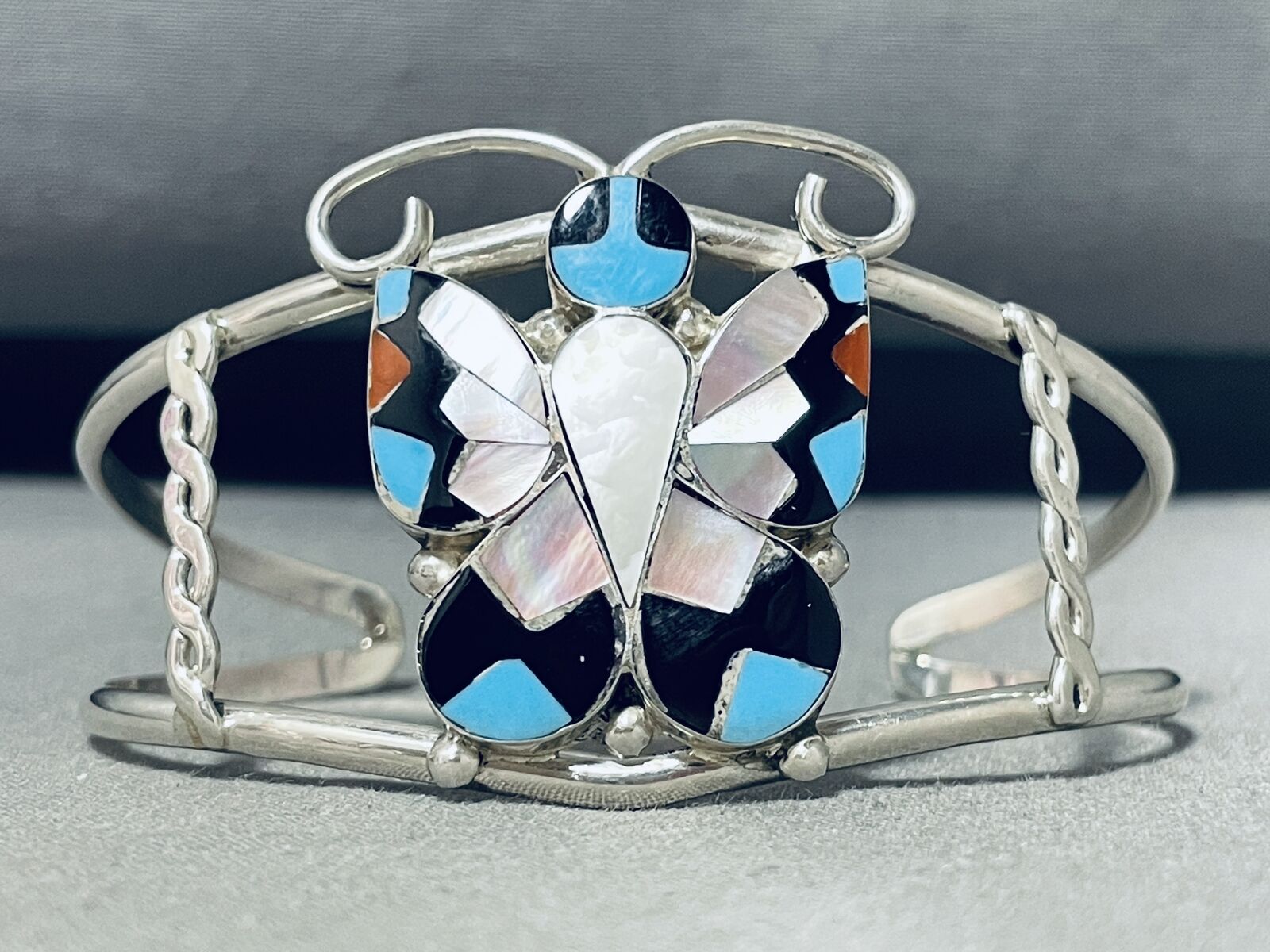 GORGEOUS ZUNI SIGNED INLAY JET TURQUOISE CORAL SILVER BUTTERFLY BRACELET