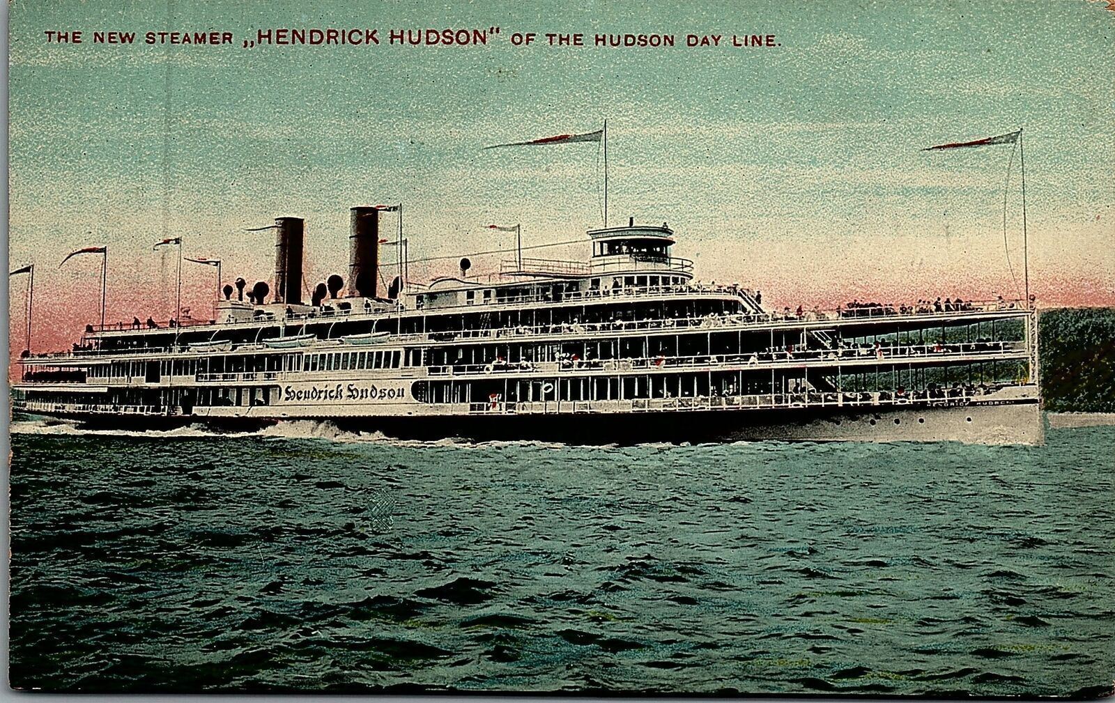 c1910 HENDRICK HUDSON STEAMER HUDSON DAY LINE SAUGERTIES NY POSTCARD 20-290