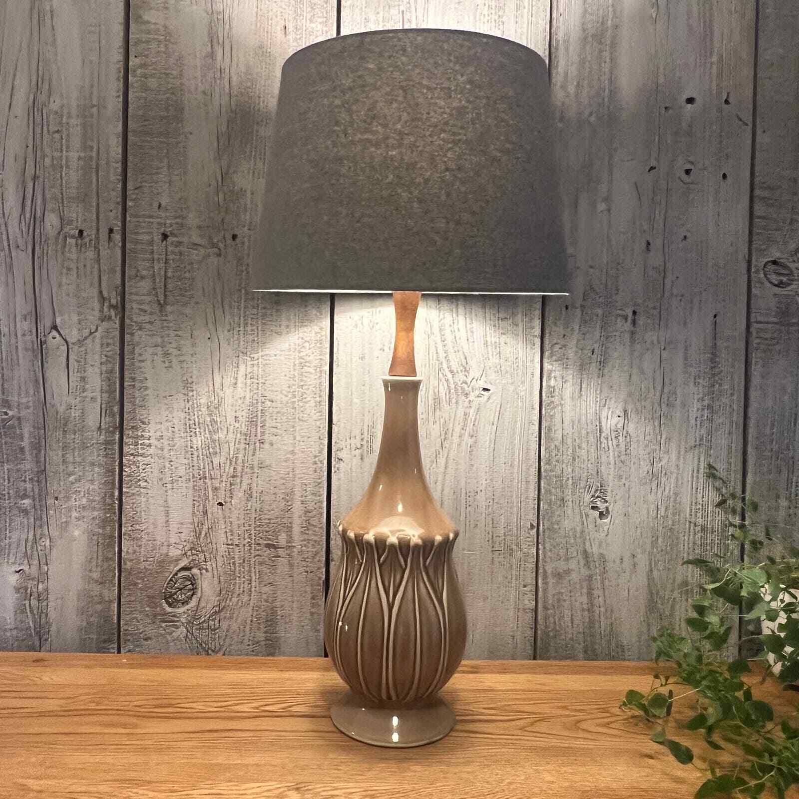Mid Century Ceramic Wood Neck Lamp