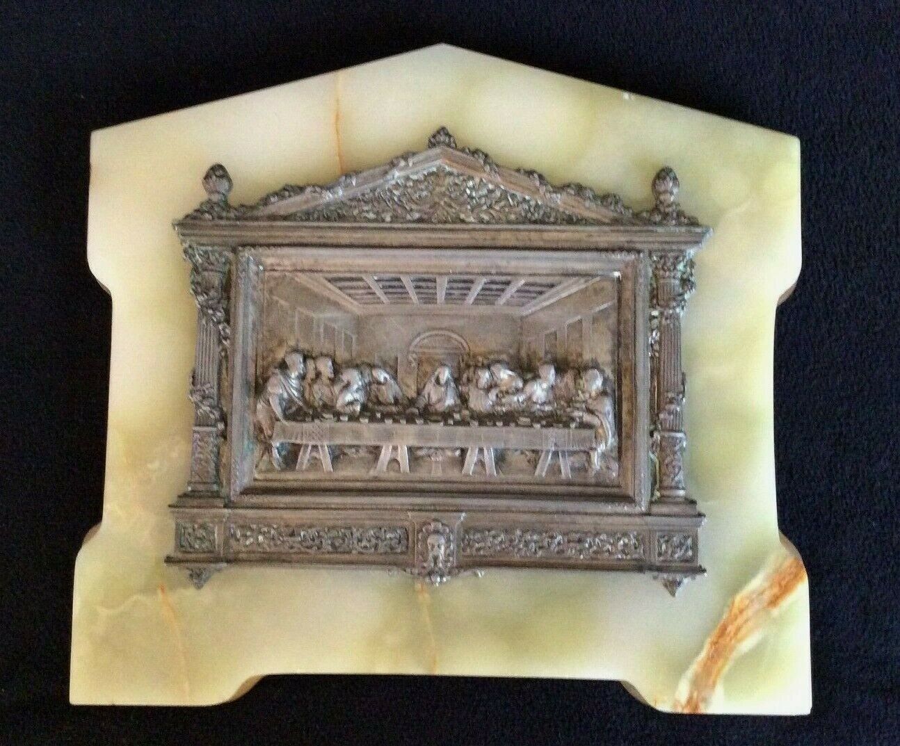 Antique 1923 LV Aronson metal Christian LAST SUPPER Wall Sculpture-EXC