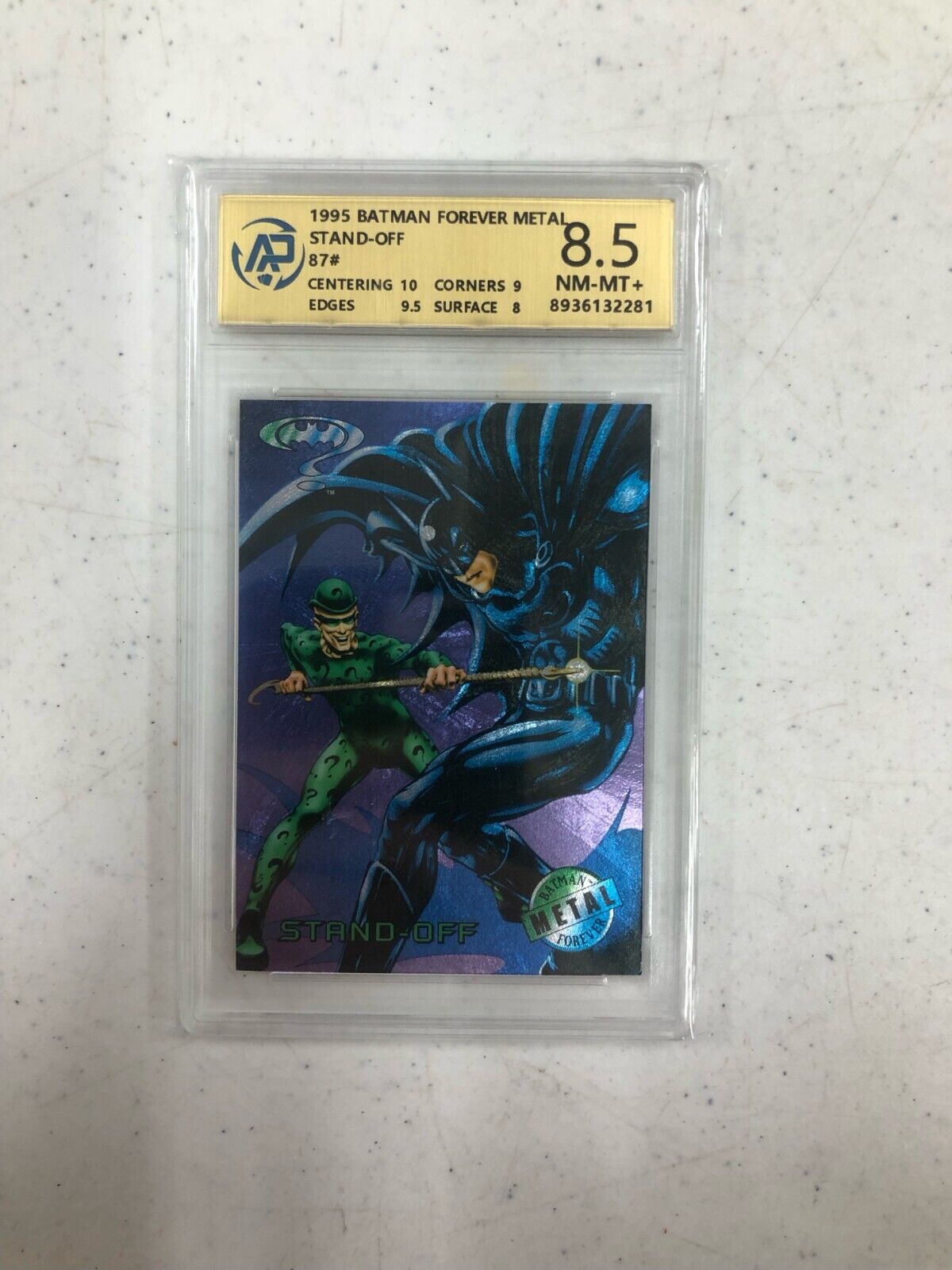 1995 DC Comics Batman Forever Metal Stand-Off Non-Sports Trading Card Graded 8.5
