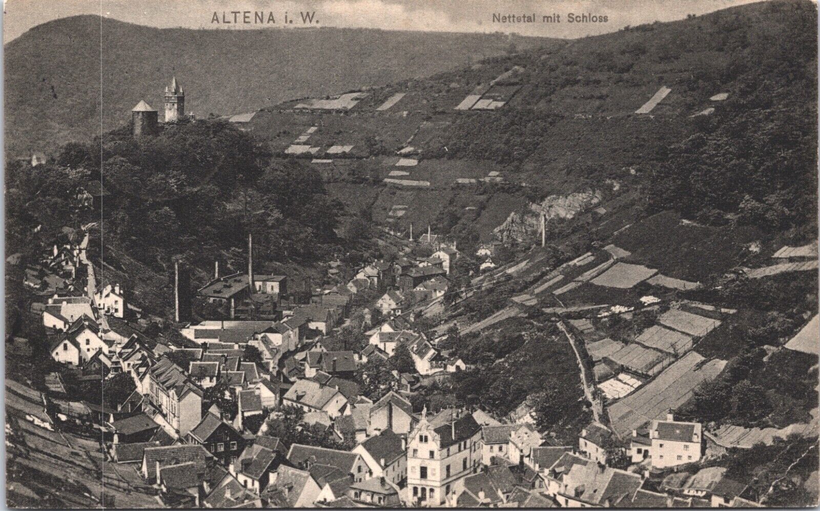 Germany Altena Nettetal Mit Schloss Vintage Postcard 09.48