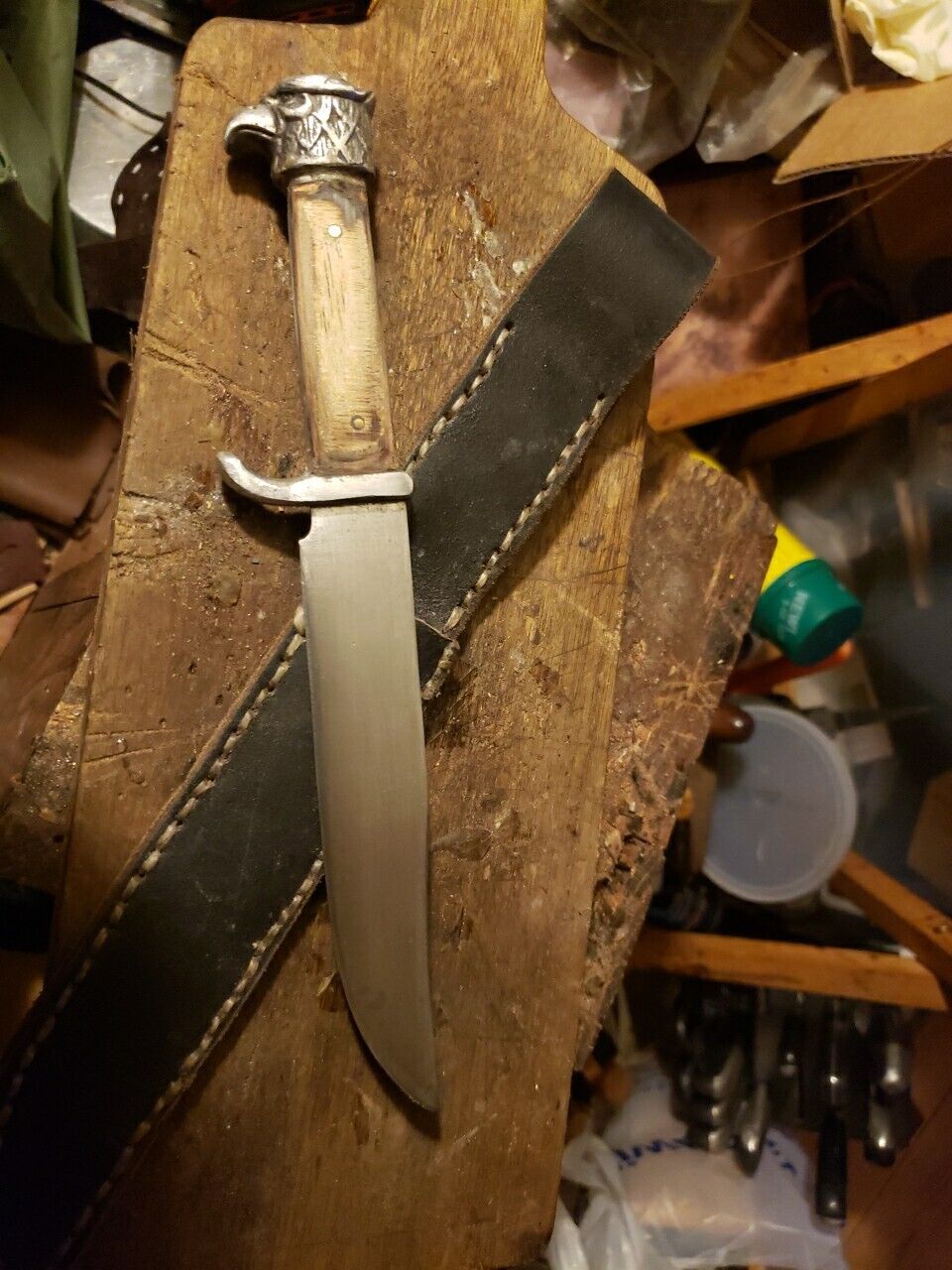 Vintage Unbranded Eagle Head Pommel Fixed Blade Knife