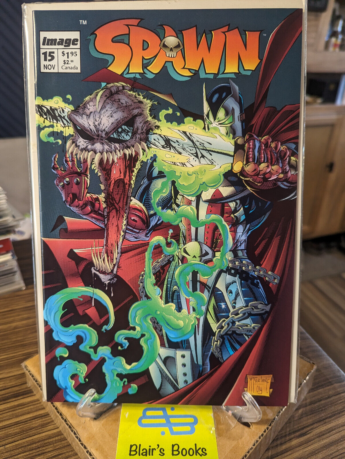 Image\'s SPAWN #15 [1993] Near Mint-; Todd McFarlane; Includes 2 Spawn Pin-Ups