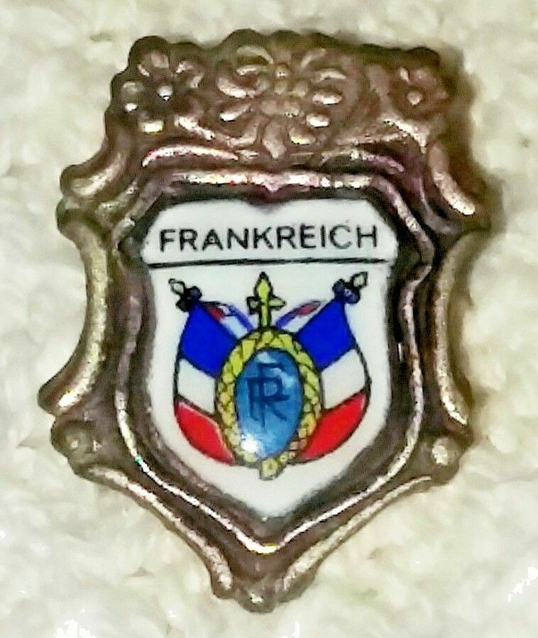 Vintage Enamel Frankreich FRANCE Travel Lapel PIN French Flags German Souvenir