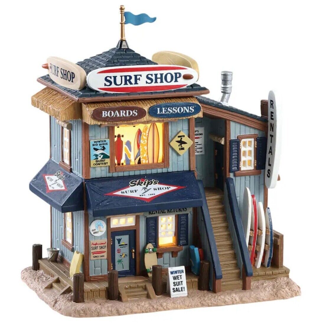 Lemax Skip\'s Surf Shop #85339 Plymouth Corners Lighted Building Brand New