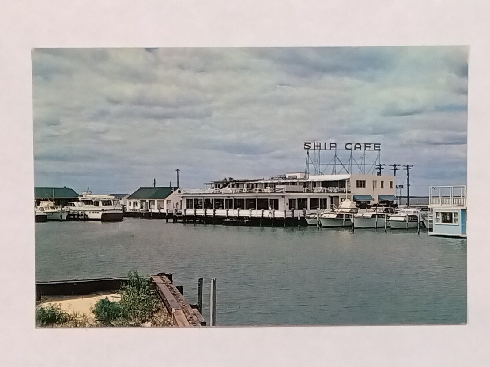 Bill\'s Famous Ship Cafe Ocean City Maryland Postcard