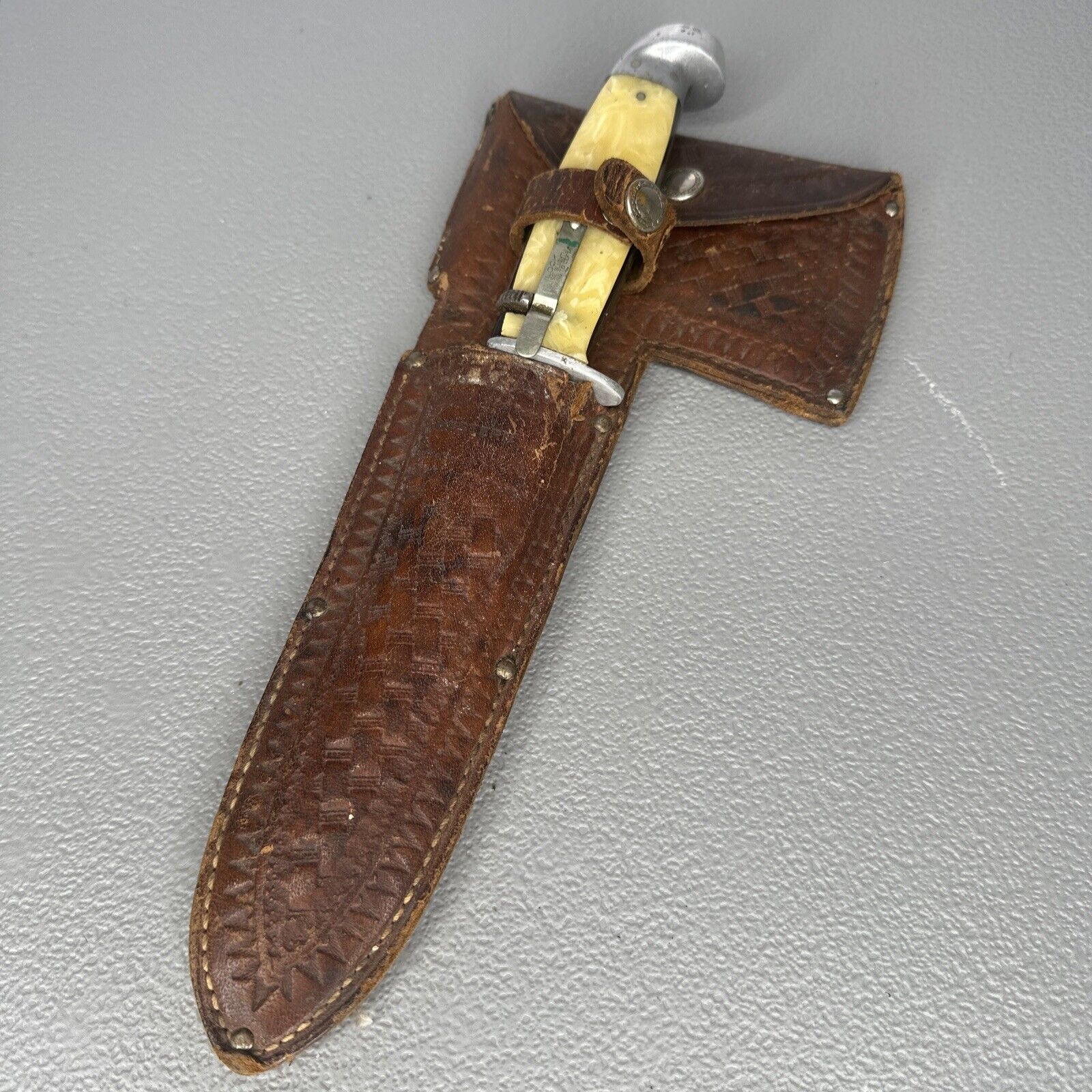 Vintage CHARRIS Distributors - Western Knife, Hatchet Combo Set w/ Sheath - RARE