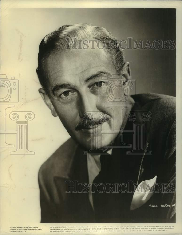 1944 Press Photo Actor Paul Lukas - tup06781