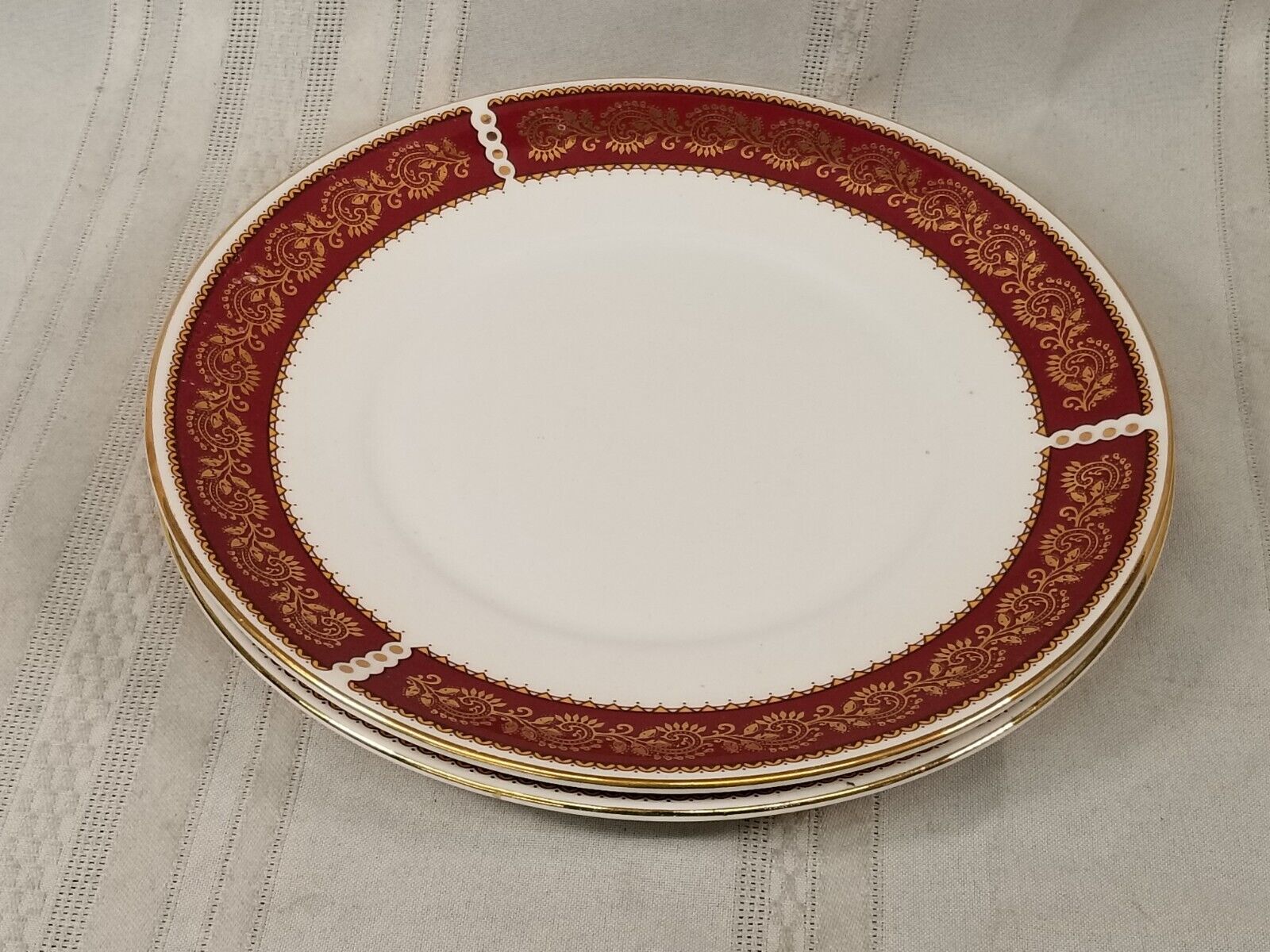 2 Burgundy Elizabethan Staffordshire China Dinner Plates