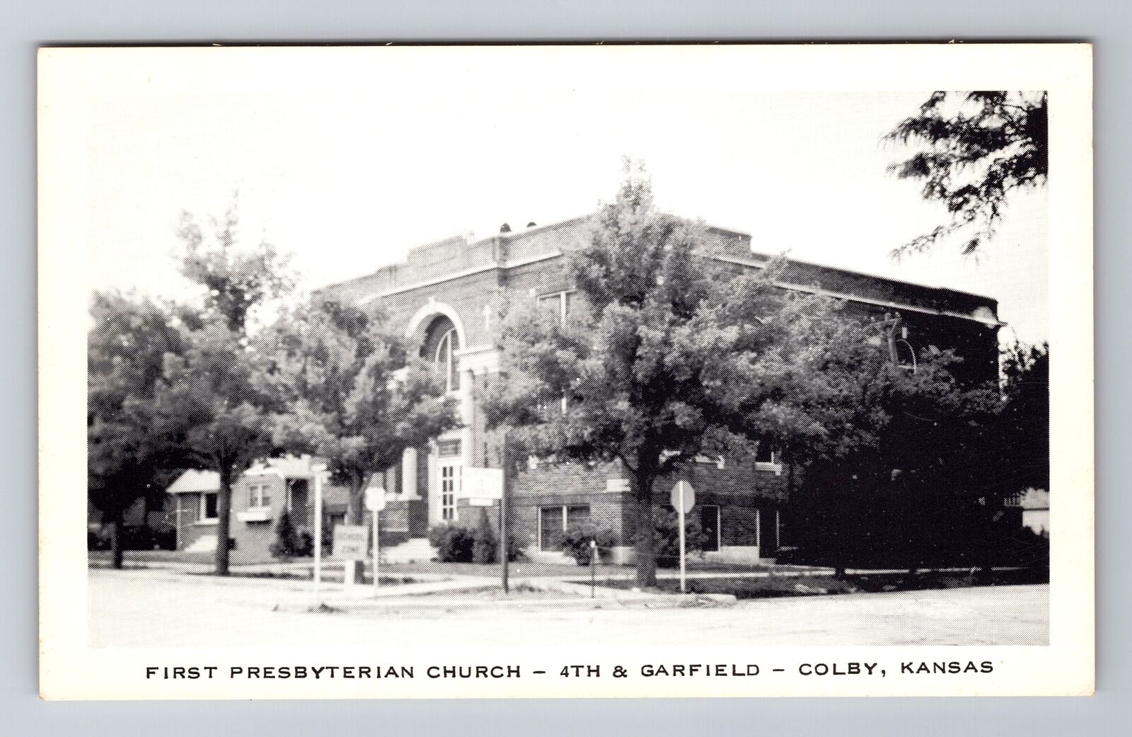 Colby KS-Kansas, First Presbyterian Church, Antique Vintage Souvenir Postcard