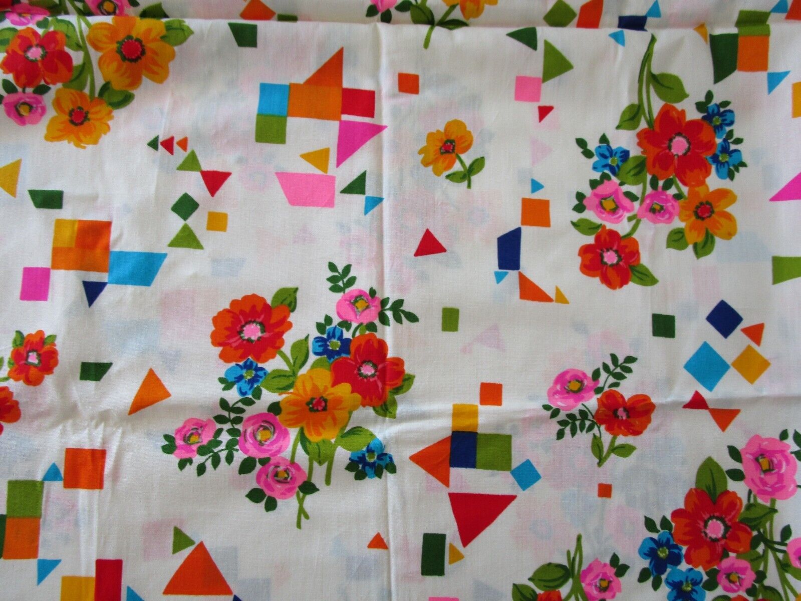 Vintage Cotton Fabric 1960s 70\'S Colorful Flower Power Floral 1 YD