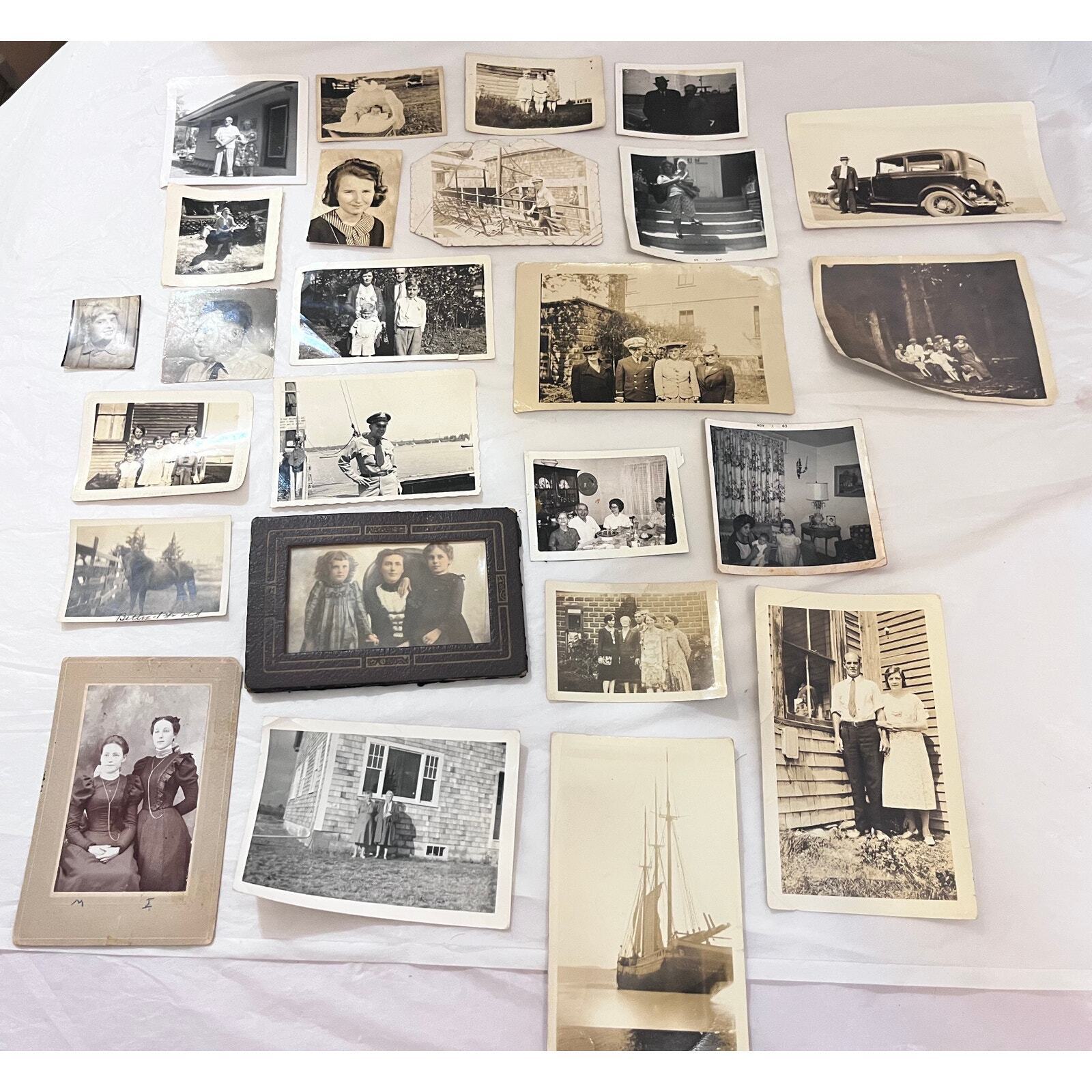 Family Vintage Photos Collection, 1950s / 1960s - Lot of 24 photos