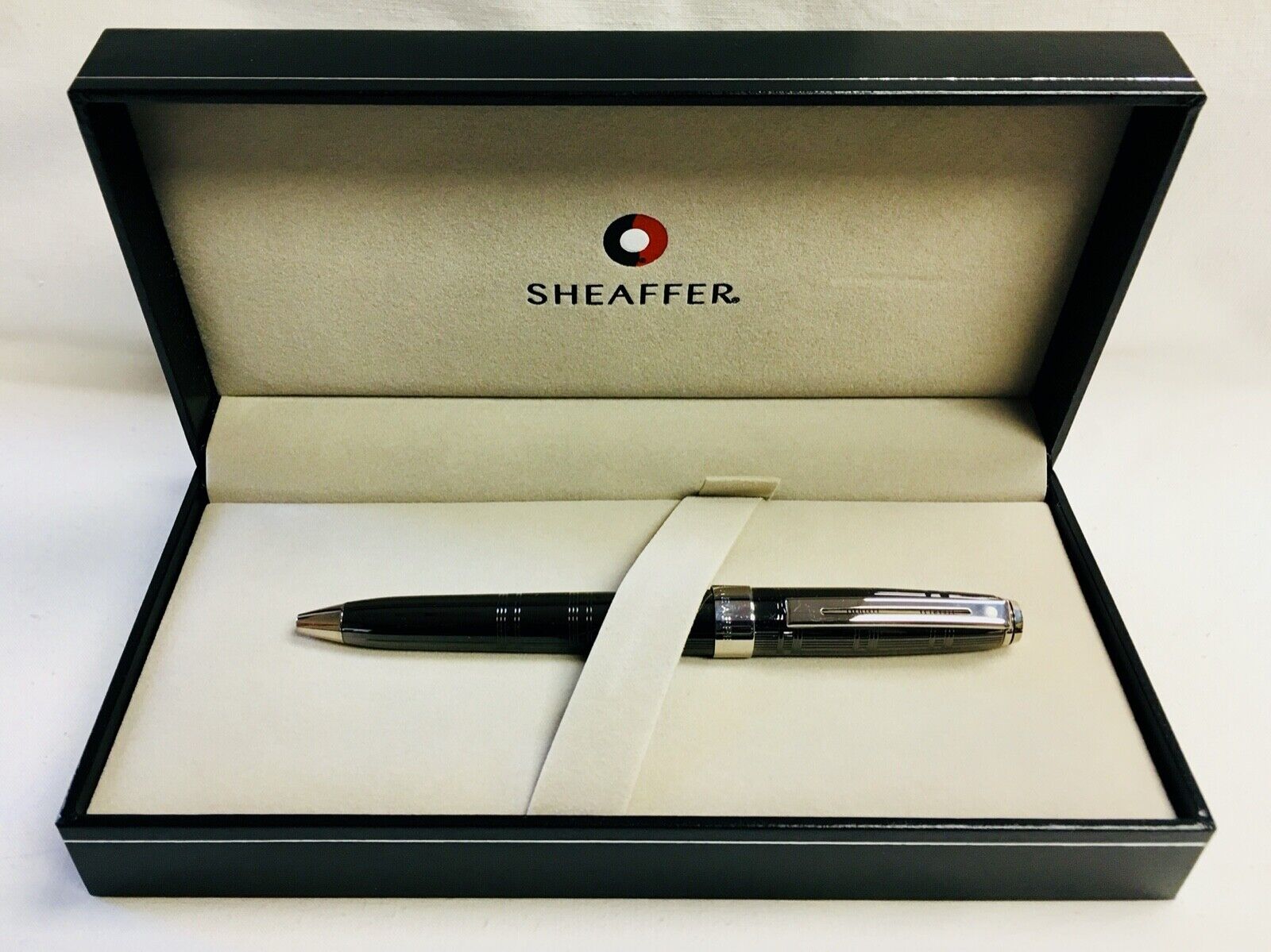 Sheaffer Prelude Signature Gunmetal Ballpoint Pen