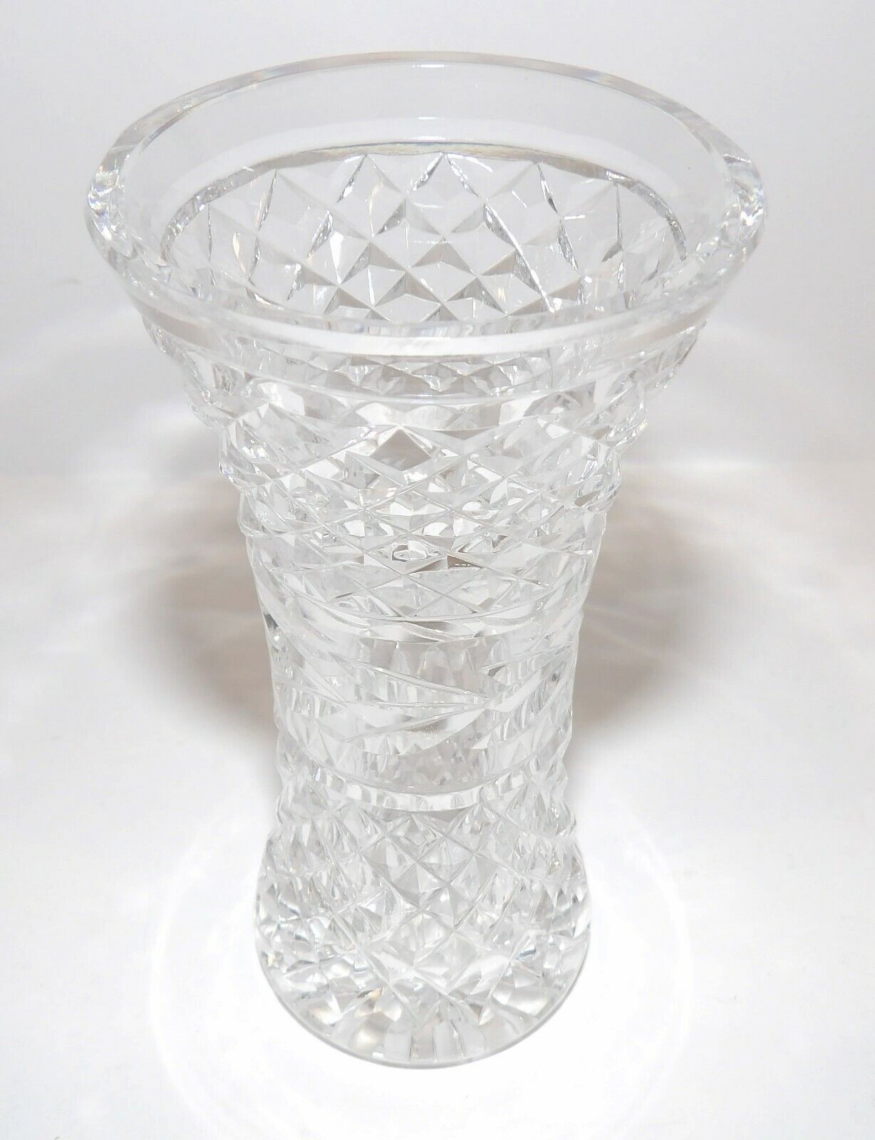 LOVELY VINTAGE SIGNED WATERFORD CRYSTAL BEAUTIFULLY CUT 4 1/2\