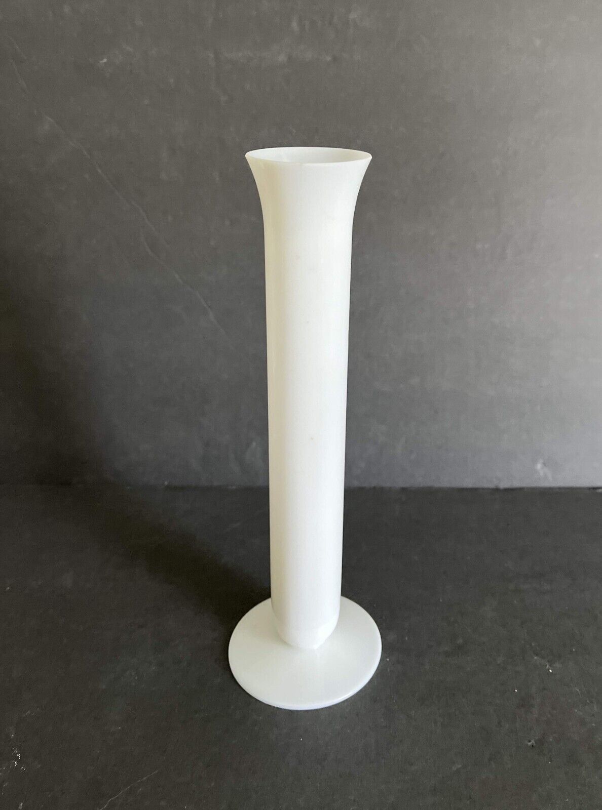 Duncan Miller #506 Milkglass Bud Vase 9\