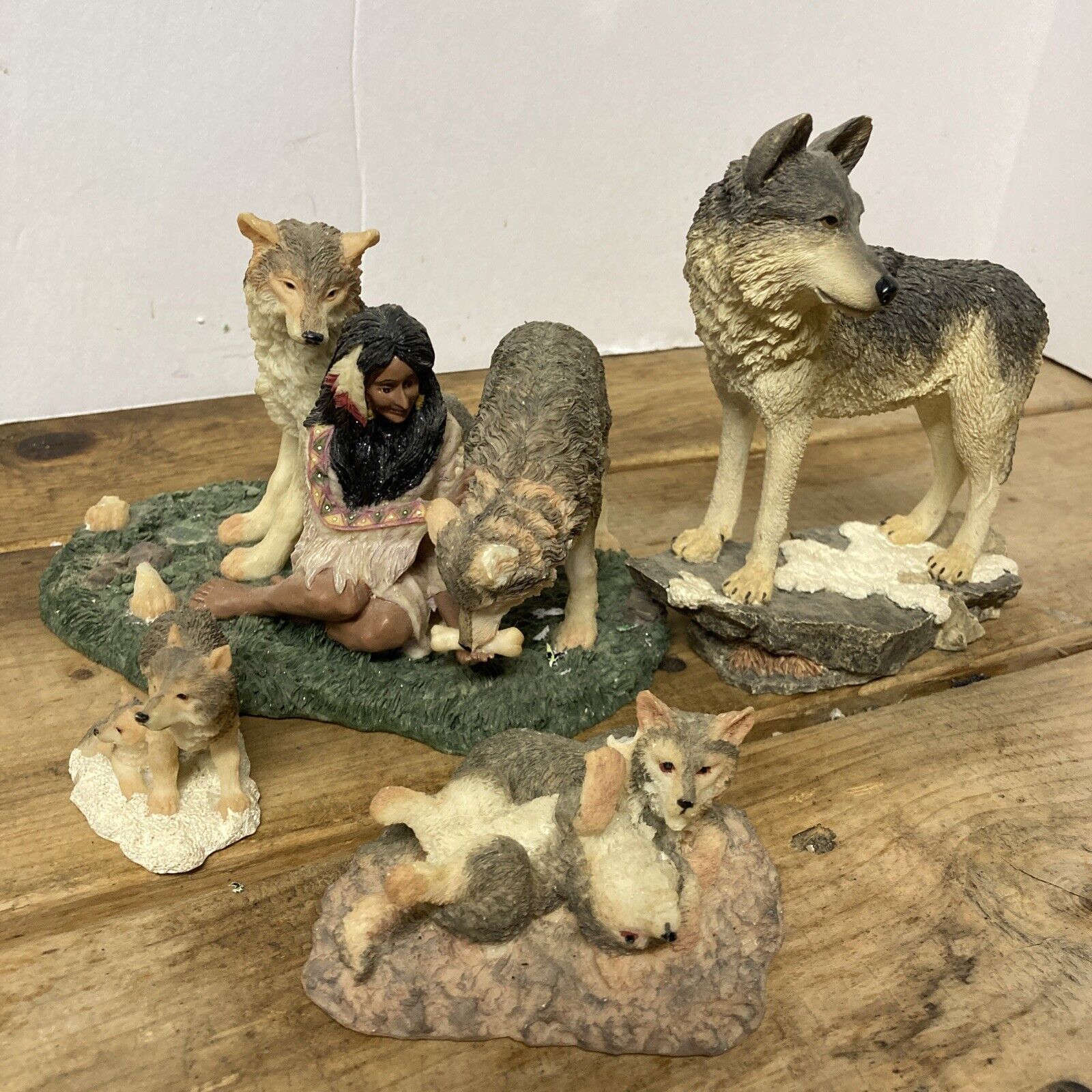 Vintage Young’s Inc China Figurine’s Native American Woman Wolves 4Pc Set