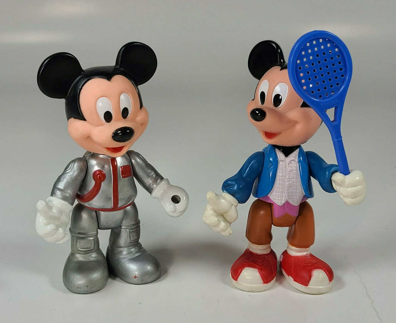 Disney Mickey Mouse 4.5\