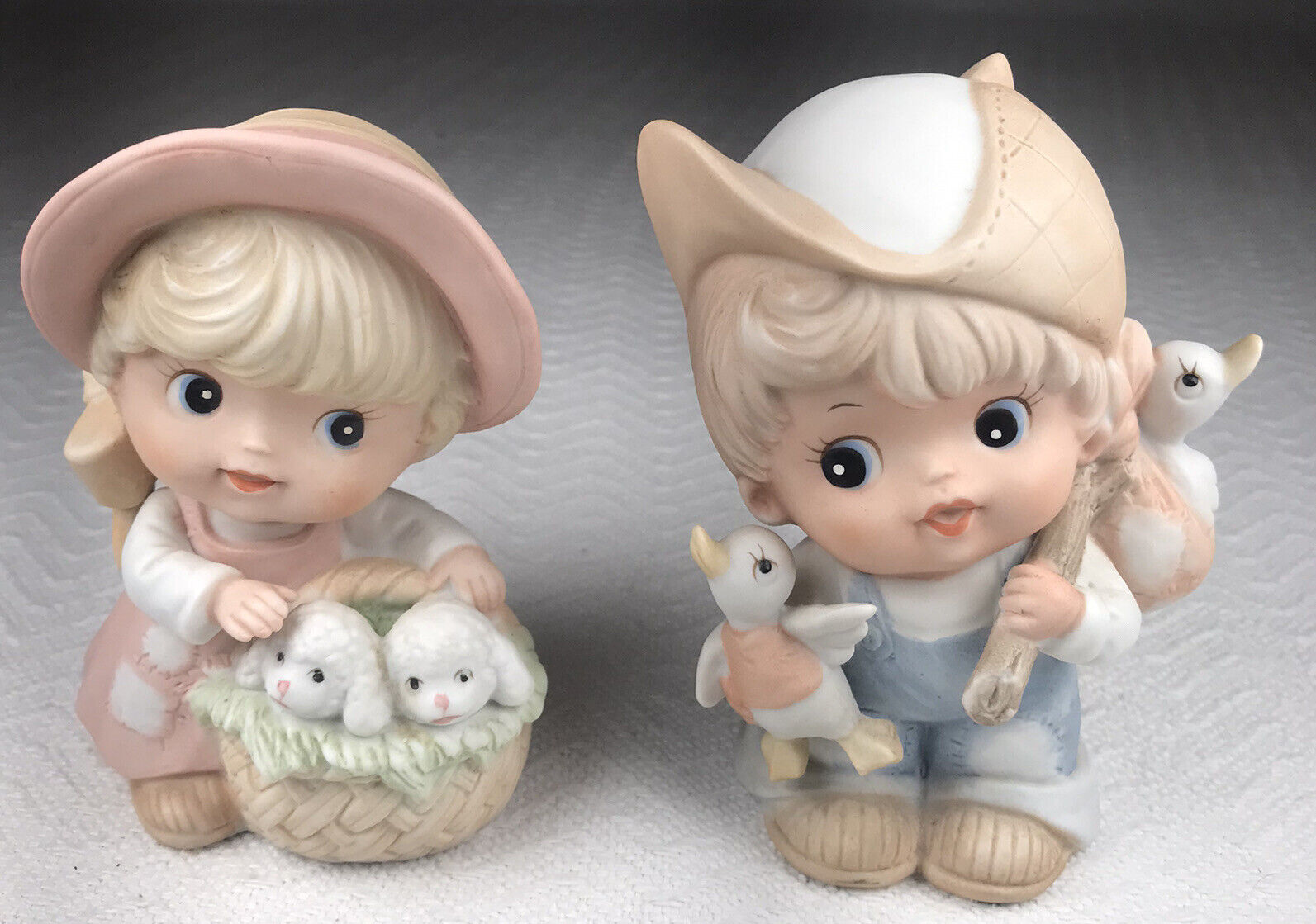 Vintage Pair of Homco Boy With Ducks and Girl With Lambs Figurines #1418