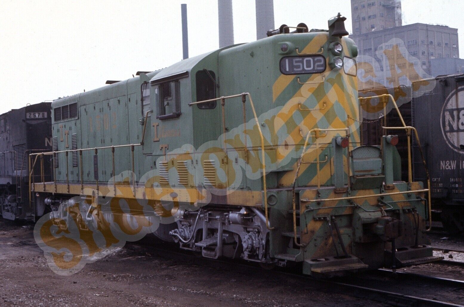 Vtg 1976 Train Slide 1502 Illinois Terminal Engine Y1F113