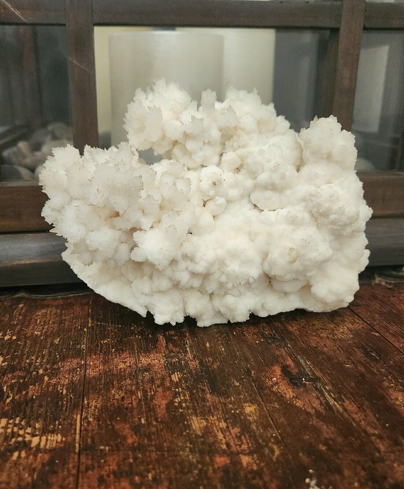 1007g White Natural Aragonite Cave Calcite Crystal Cluster Mineral Specimen