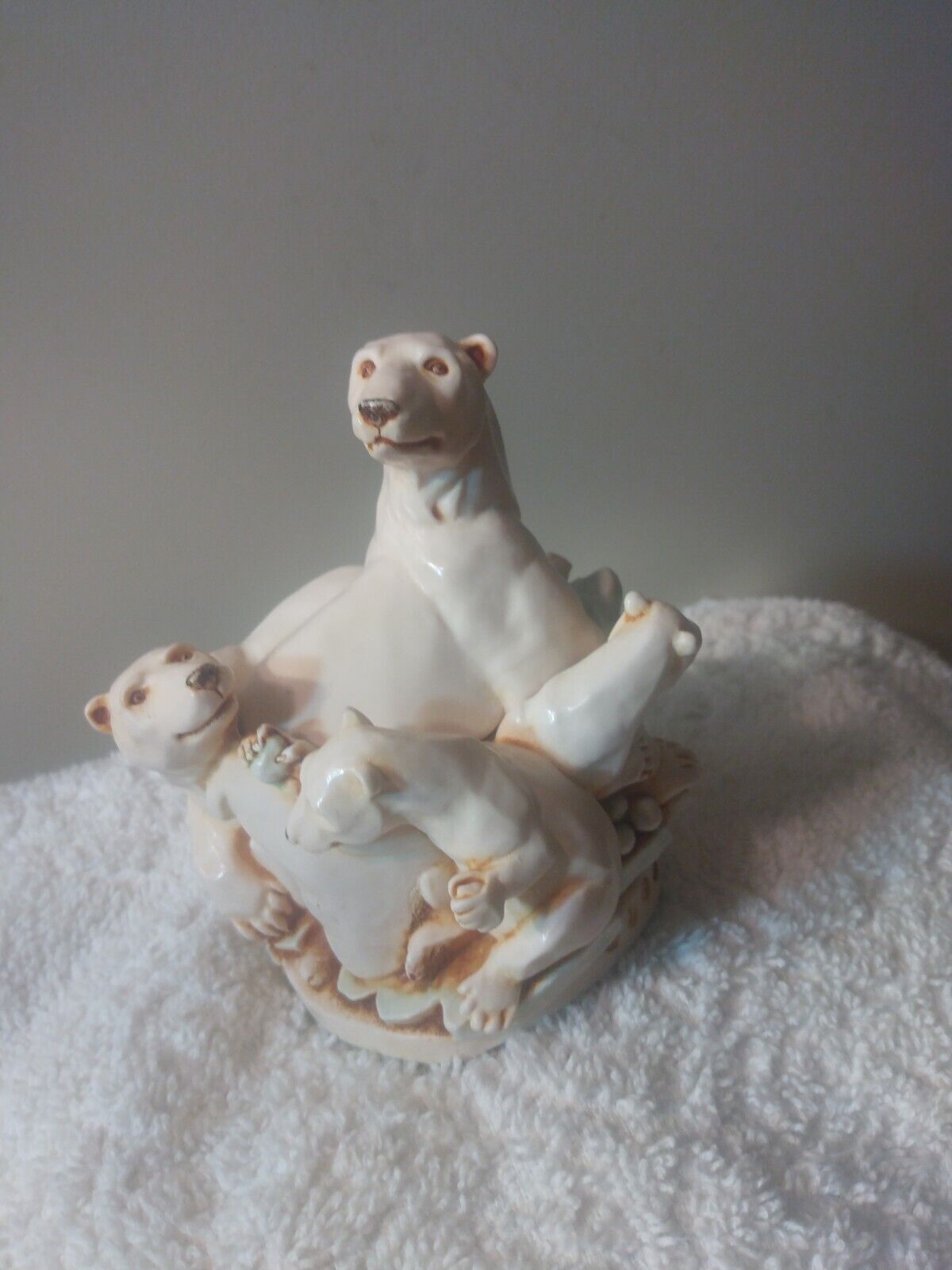 Vtg Harmony Kingdom Figural Sculpture Play Ball Polar Bear Ltd Ed #205 PERFECT 