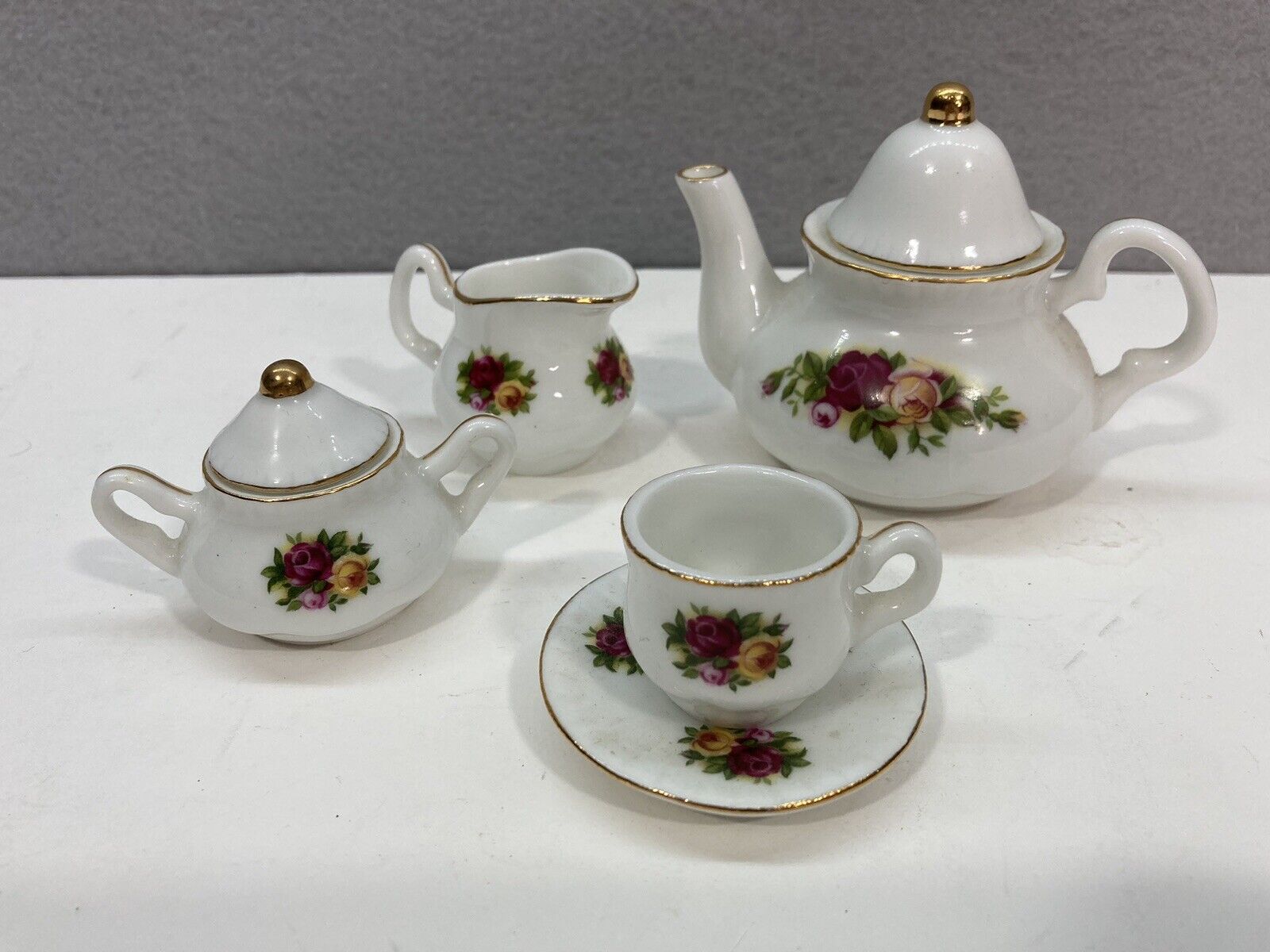Royal Albert Old Country Roses Miniature Tea Set 1962 Repro (missing Tray)