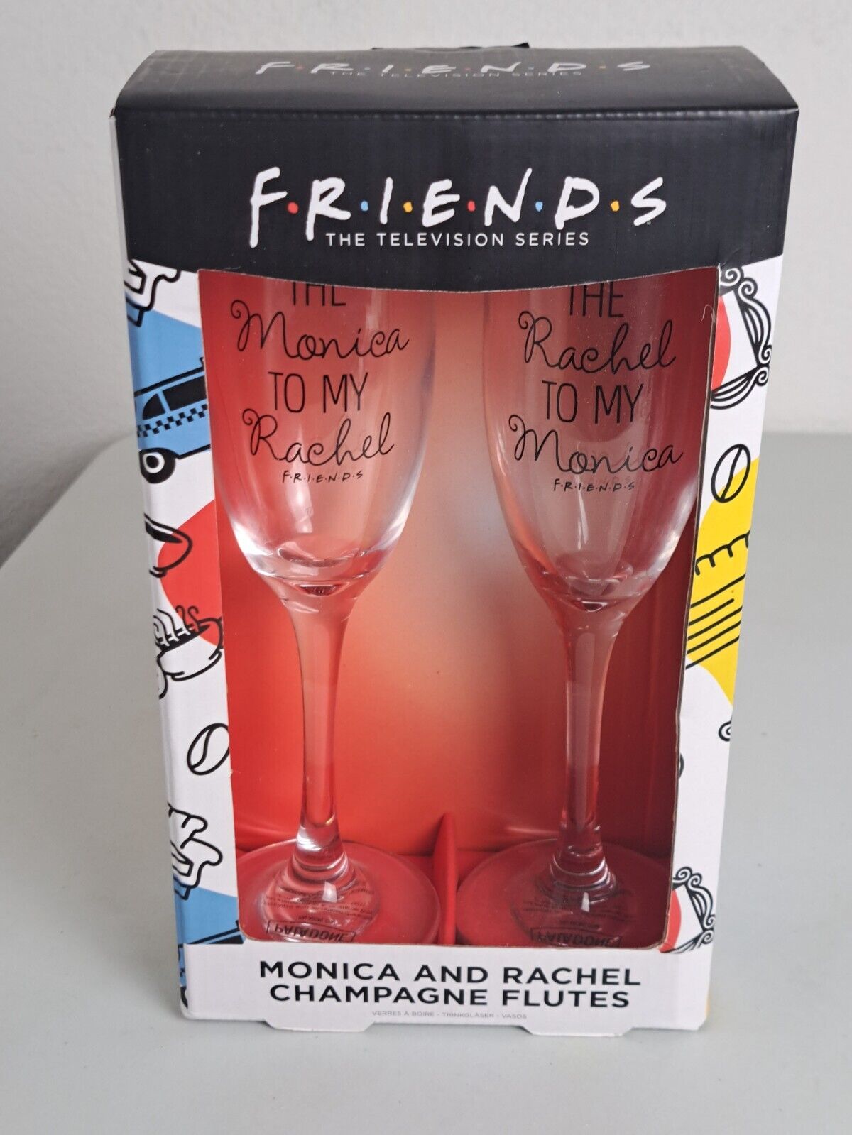 FRIENDS The TV Series MONICA AND RACHEL Champagne Flutes Glasses- NEW