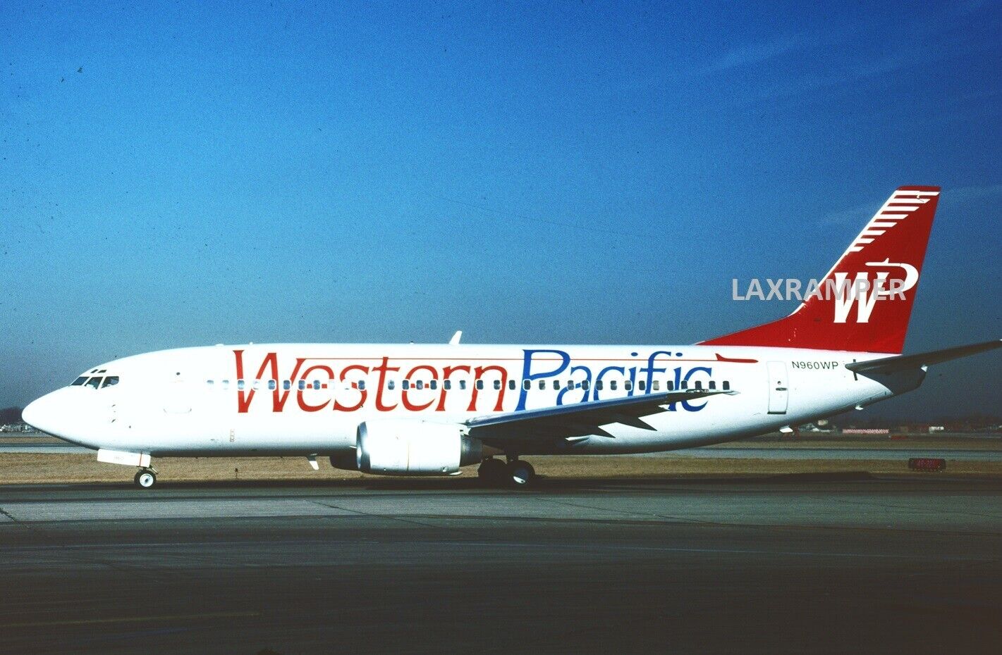 Original 35mm Slide Pacific Western Boeing B-737-3L9 N960WP CN23331 LN1111 DC-9