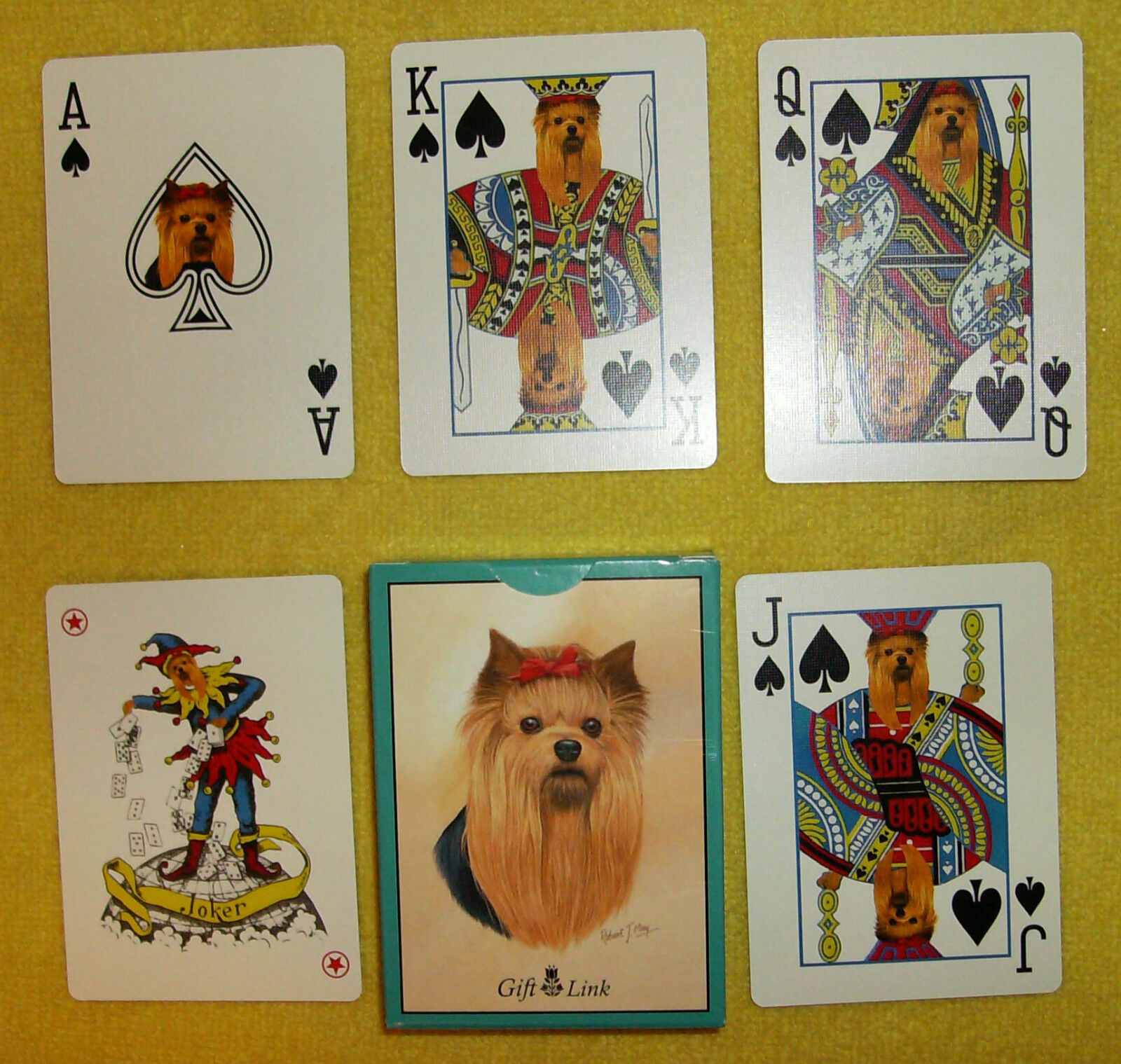 YORKIE PLAYING CARDS PLASTIC COATED ART ROBERT MAY Great Gift dog NEW IN BOX