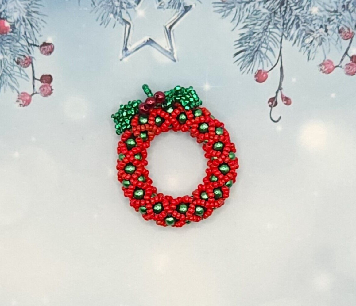 Mini Wreath 3D Christmas Ornament Handmade Beaded Green and Red