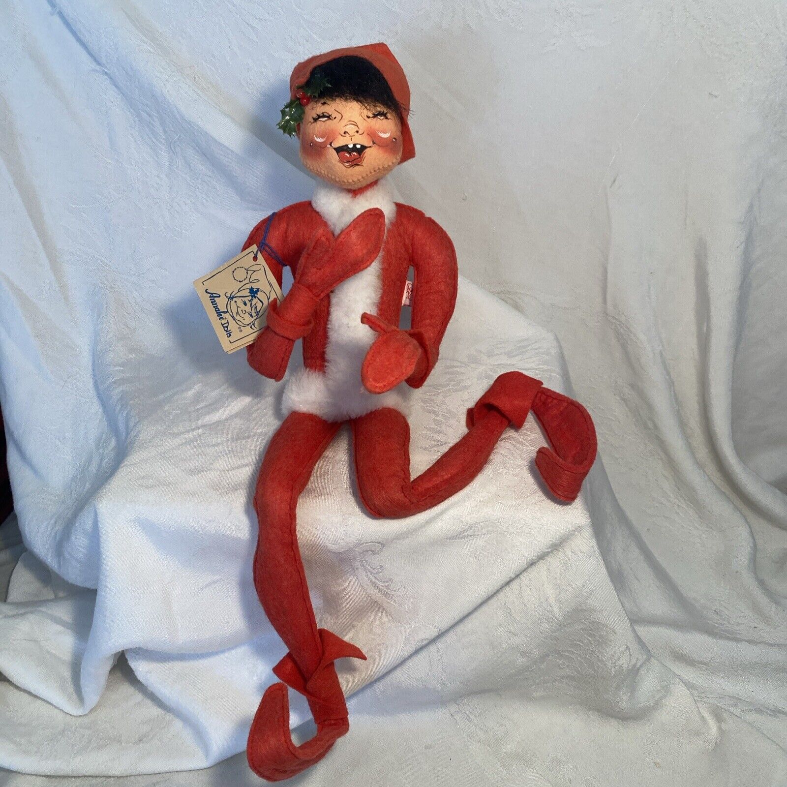 Large 22” Annalee Poseable Red Christmas Elf 1992 Tagged Laughing Face