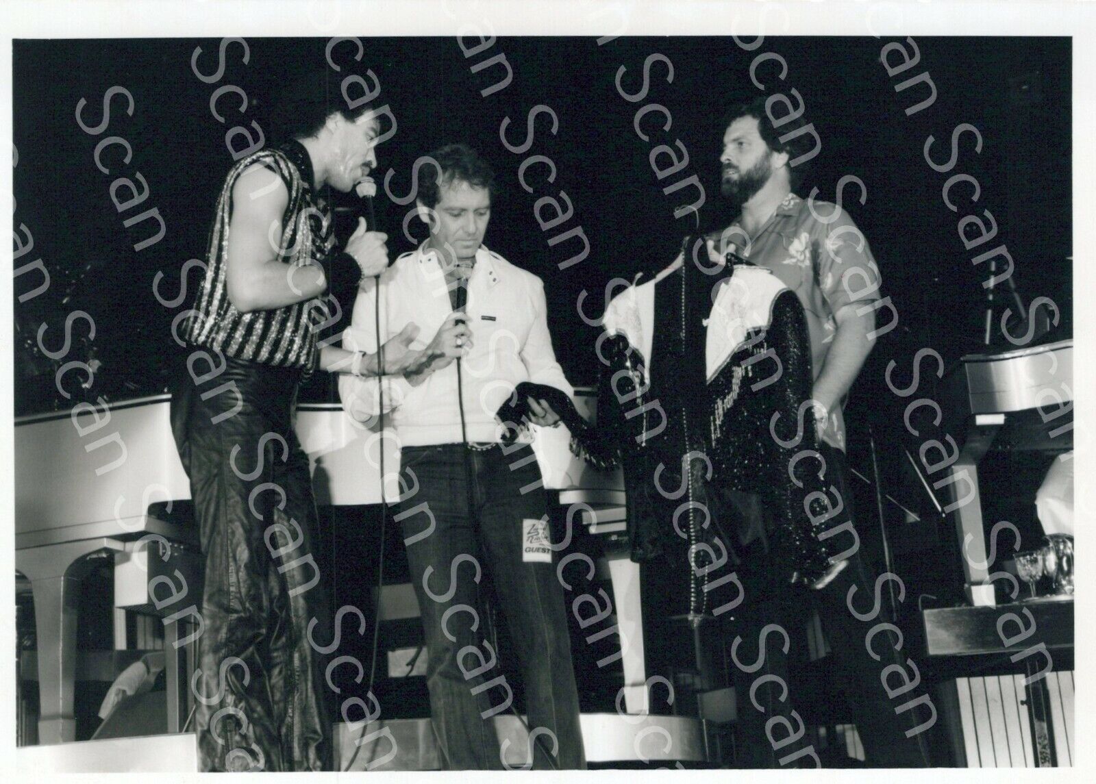 Larry Gatlin & Gatlin Brothers Lionel Richie 5x7 Press Photo Country Music 33