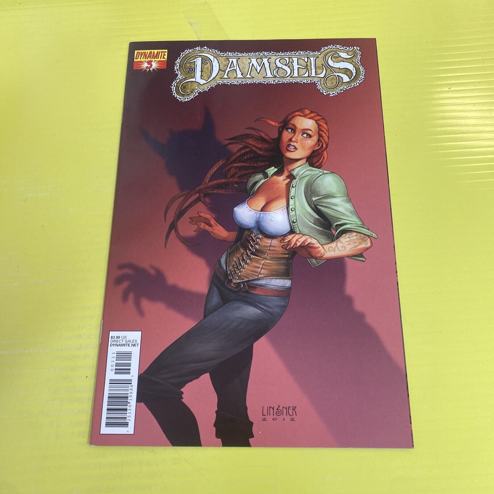damsels. #3 - Comics Book