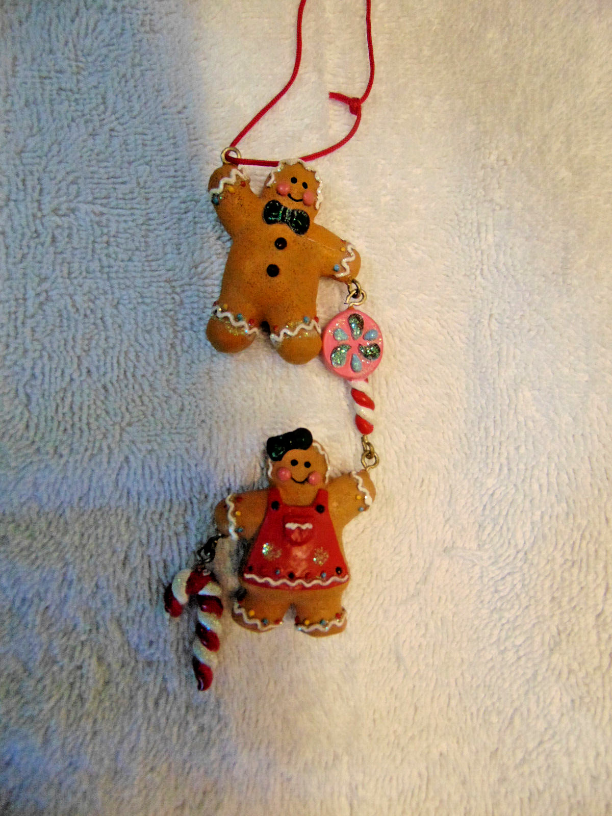 VINTAGE GINGERBREAD BOY AND GIRL PAIR WITH CANDY HANGING CHRISTMAS ORNAMENT #B