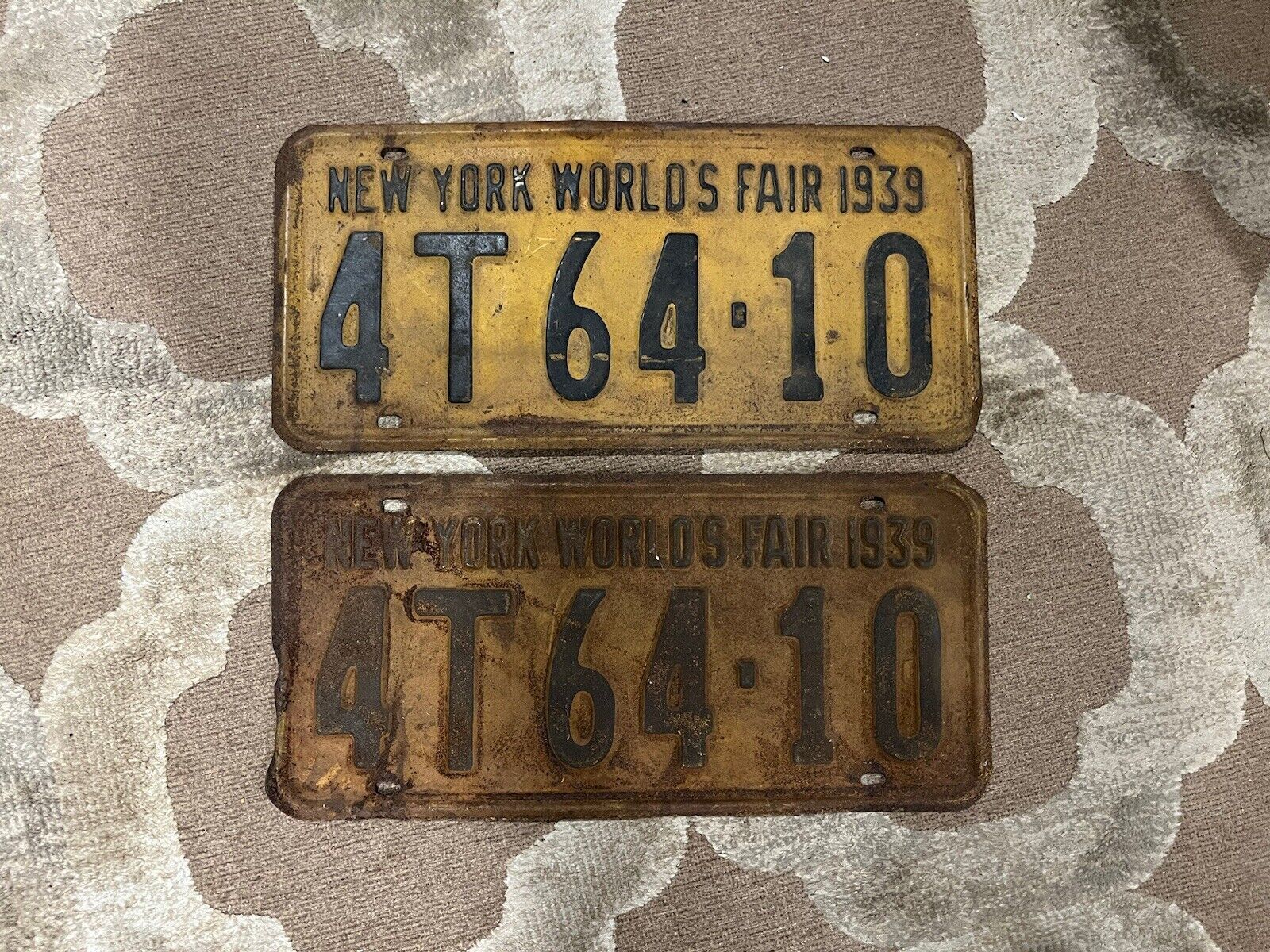 Matching Pair 1939 New York World\'s Fair License Plates Auto Tags