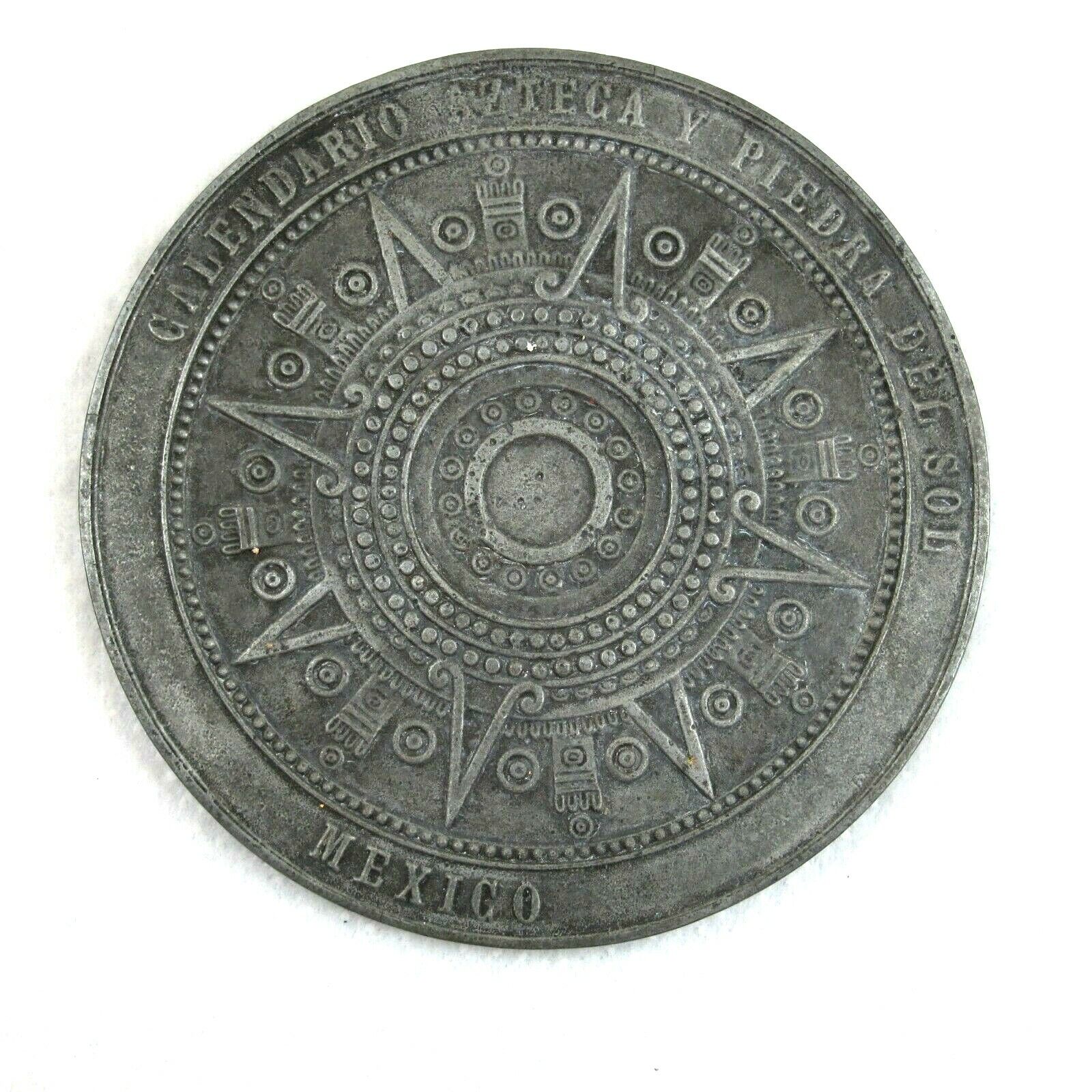 Aztec Calendar Medallion 3\
