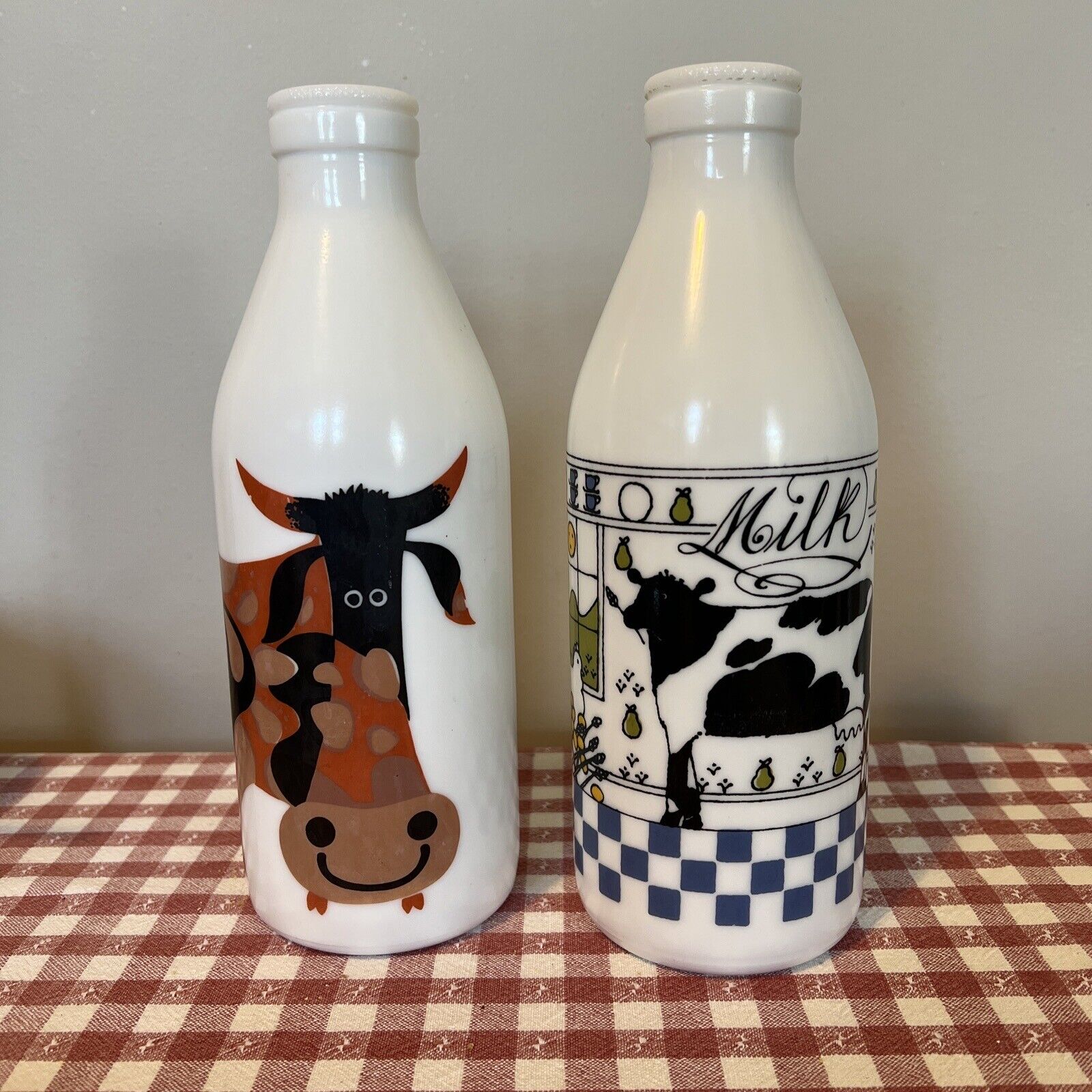 Kenneth Townsend Happy Cow Egizia Milk Glass Bottle s 1 Litre 10\