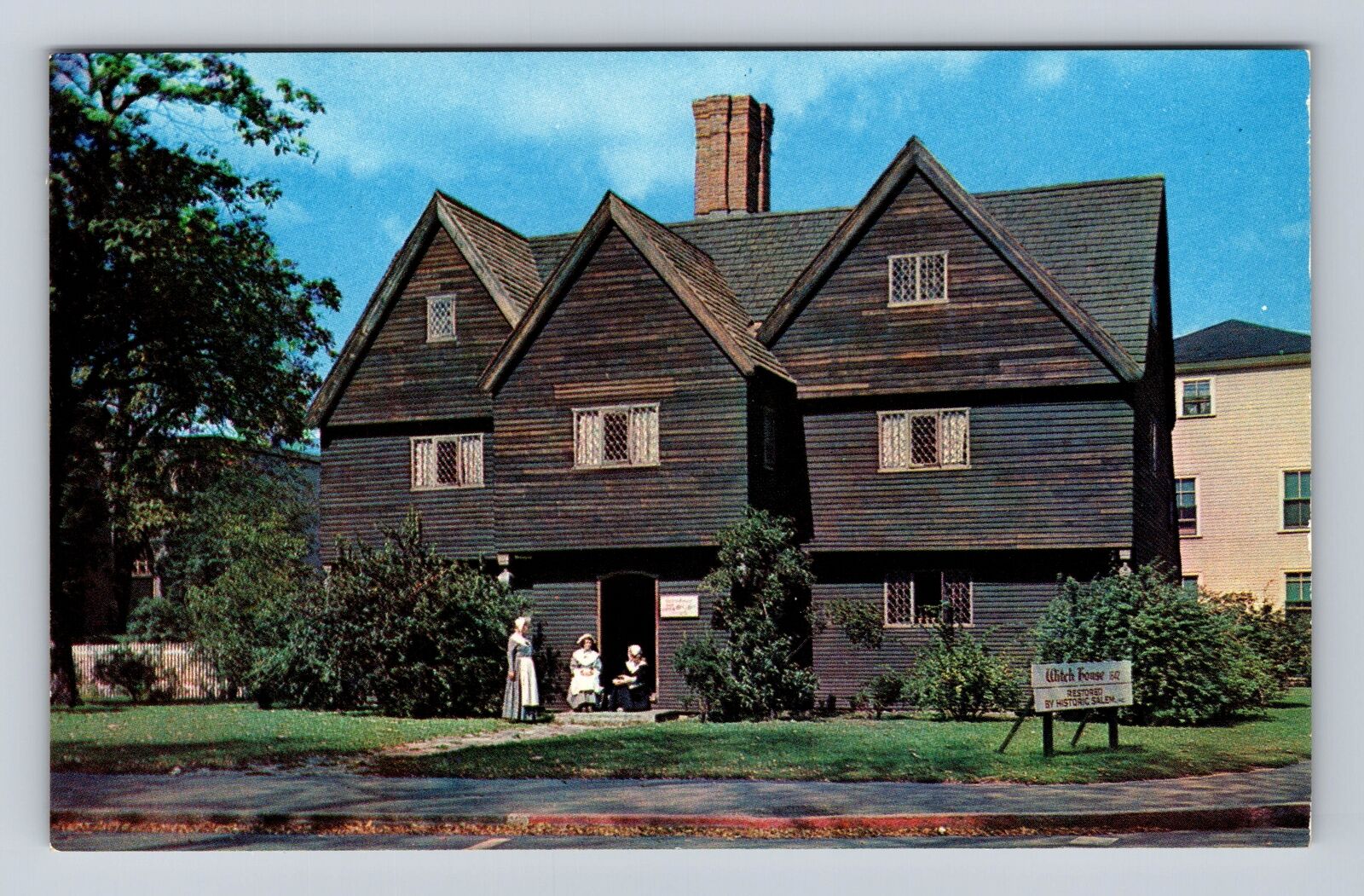 Salem MA- Massachusetts, Witch House, Antique, Vintage Souvenir Postcard