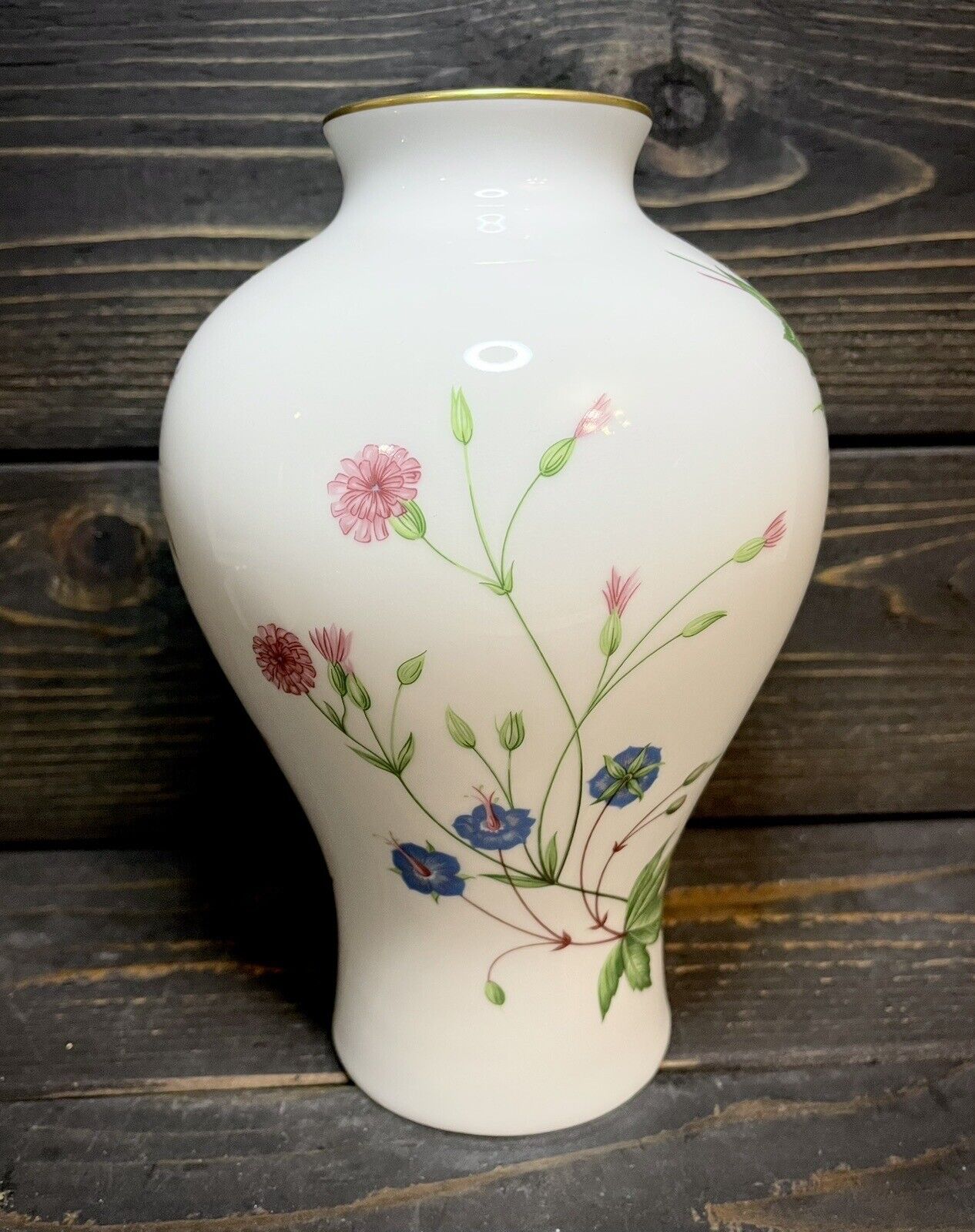 Haviland Limoges France For The Danbury Mint Vase 8 3/4” Tall Floral Vines