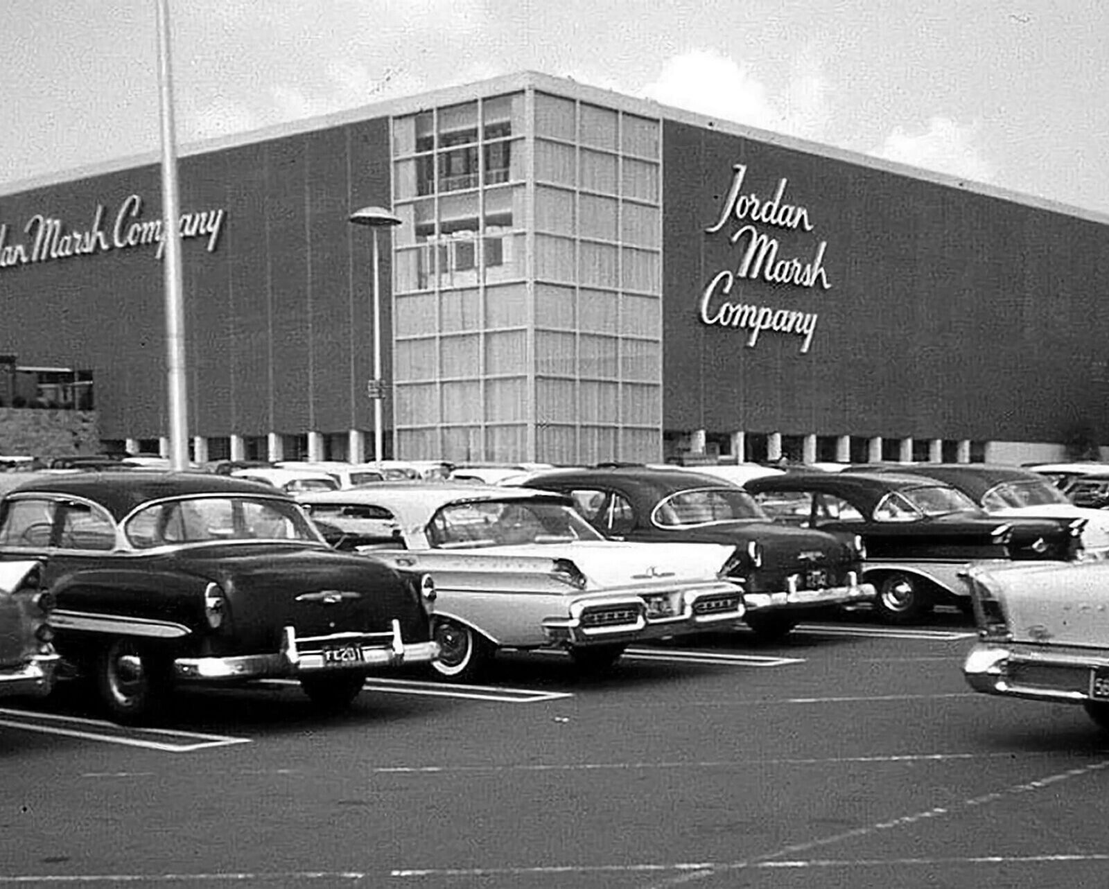 1958 JORDAN MARSH Department Store Cars Parking Lot Retro Picture Photo 8.5x11