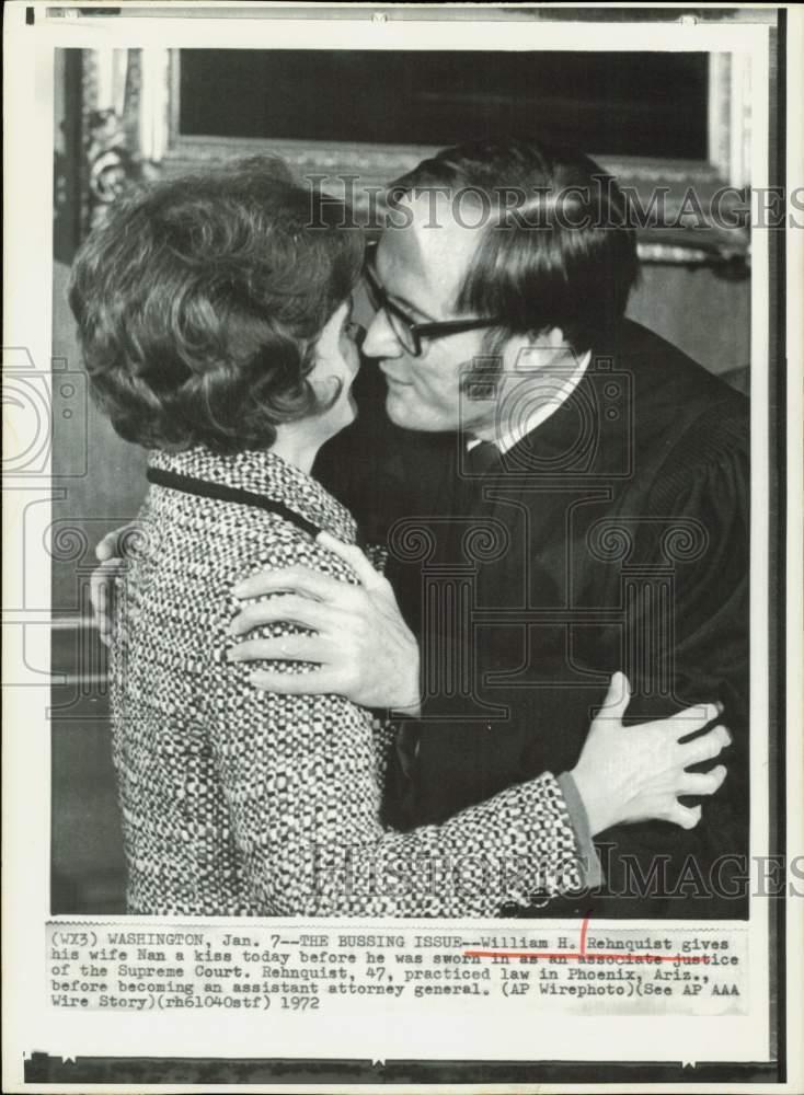 1972 Press Photo William Rehnquist kisses wife before being sworn in as justice