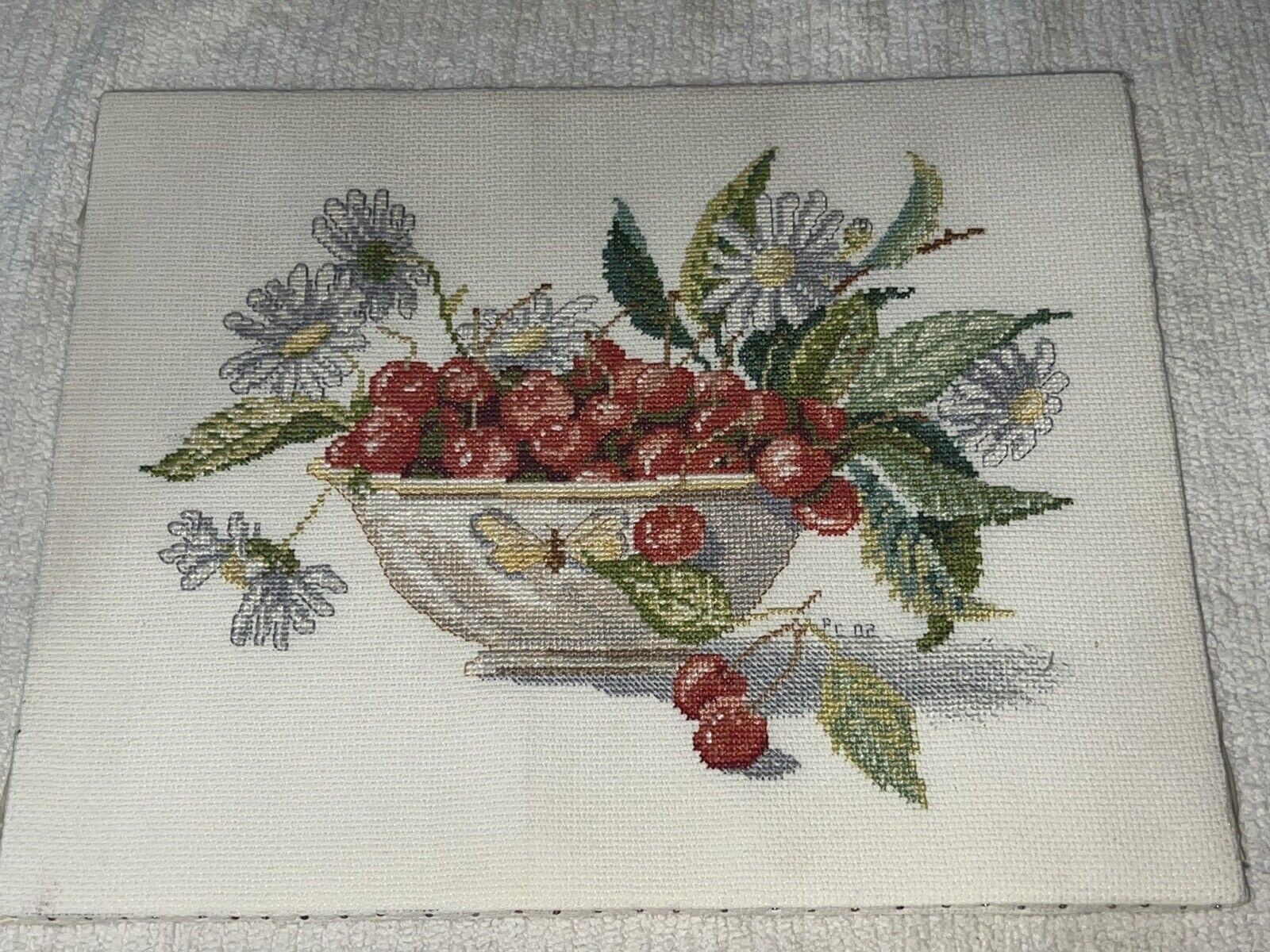 VINTAGE 2002 NEEDLEPOINT CHERRIES & Daisies 11.5” X 9.5” Ready 4 Frame Picture