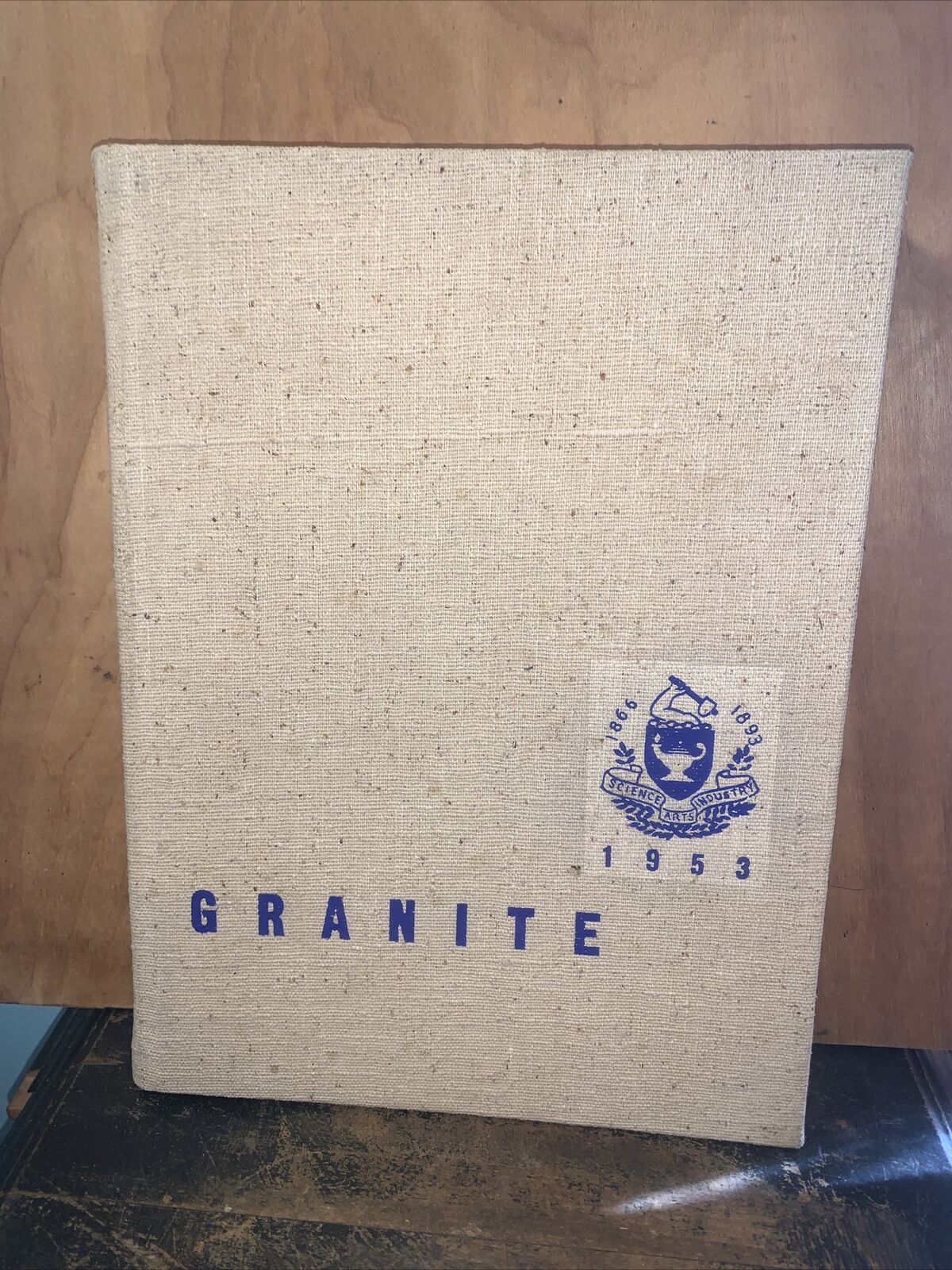 1953 University of New Hampshire -Yearbook- Granite UNH Durham.
